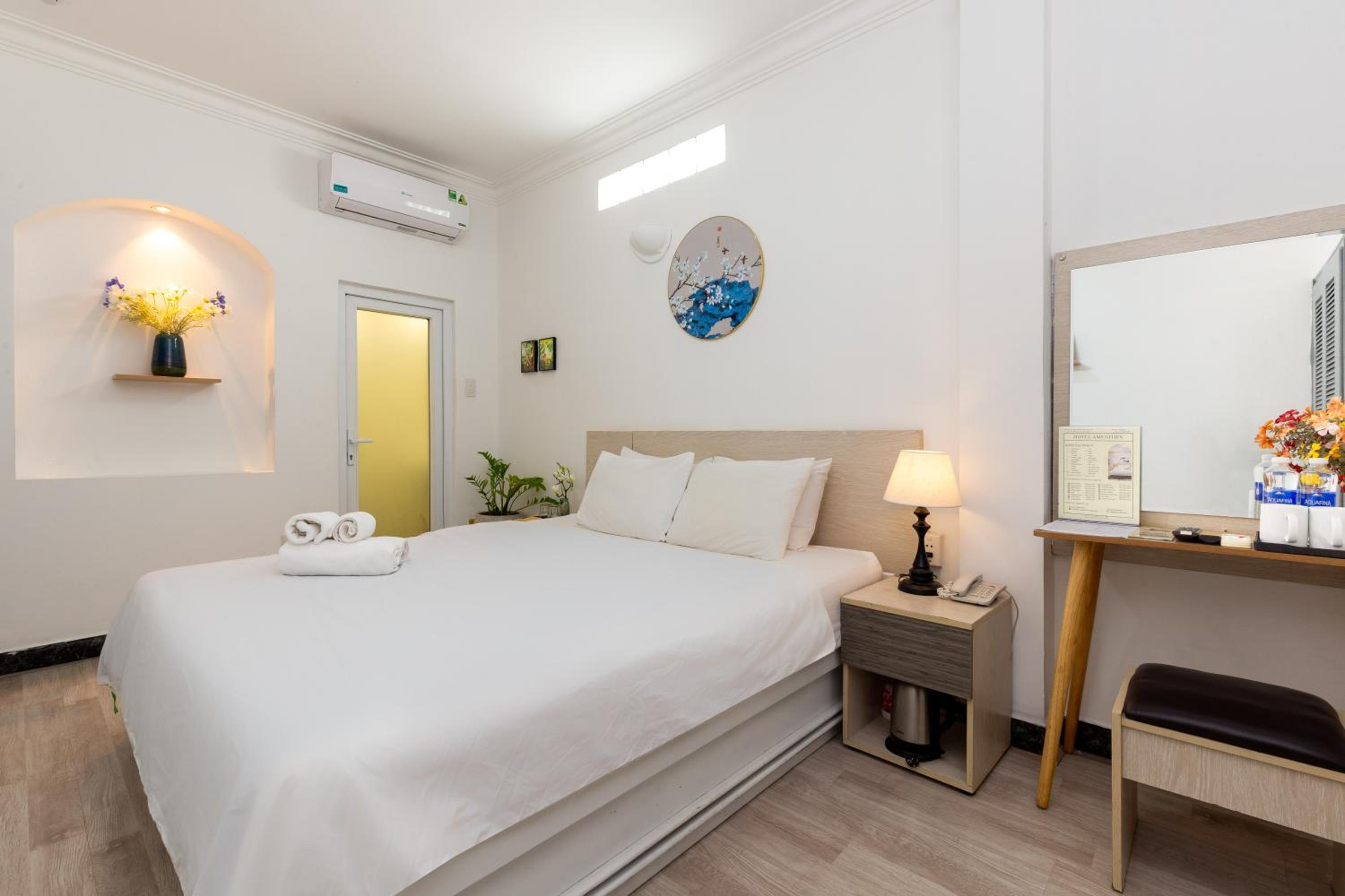 OYO Liwe Hotel