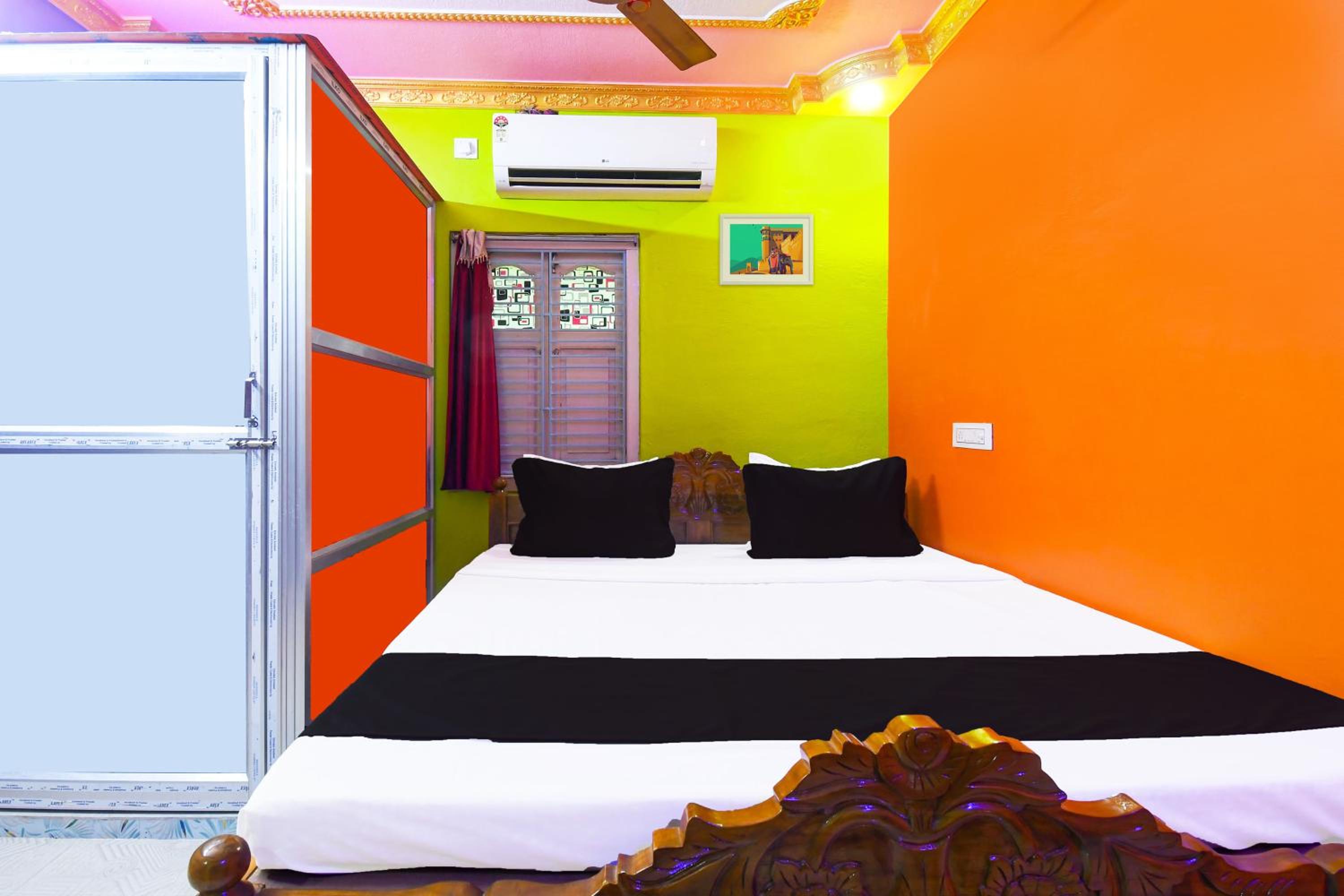 Super Hotel O Kali Ma Hotel view 4