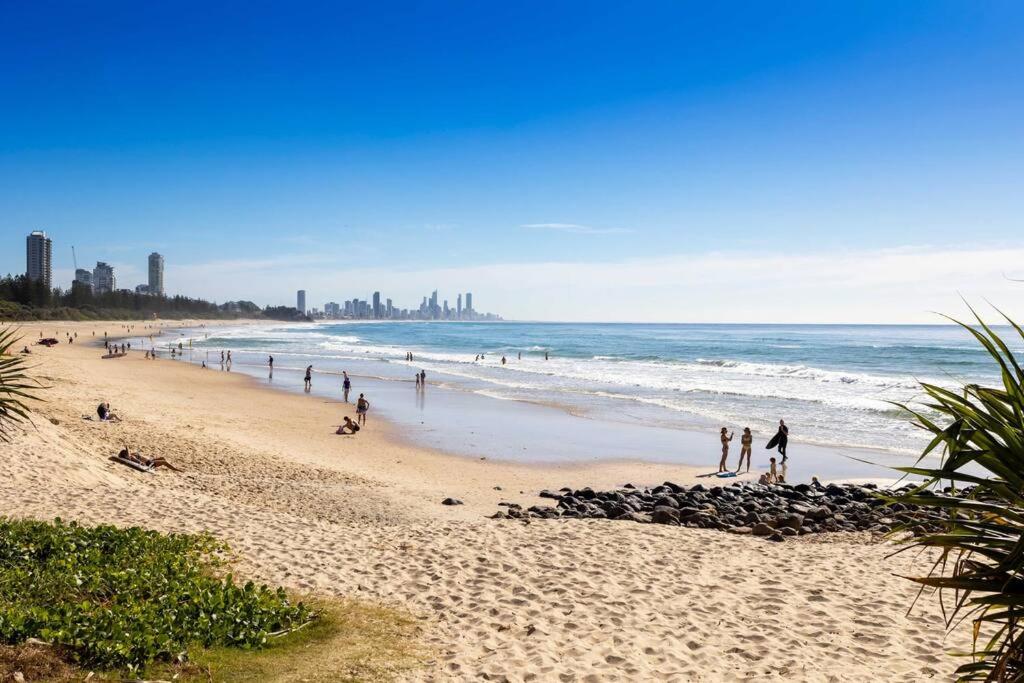 Oceanfront Escape, Southern Cross 9th Floor