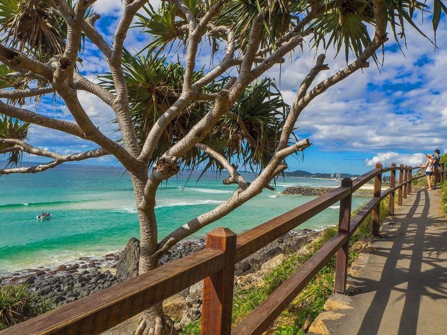 Oceanfront Escape, Southern Cross 9th Floor