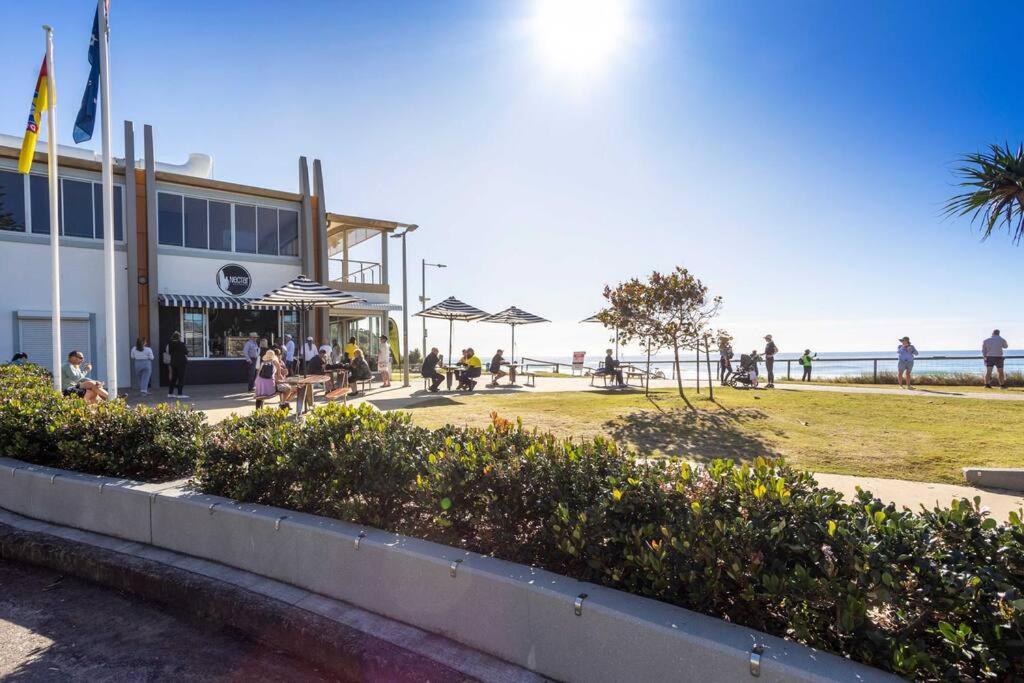 Oceanfront Escape, Southern Cross 9th Floor