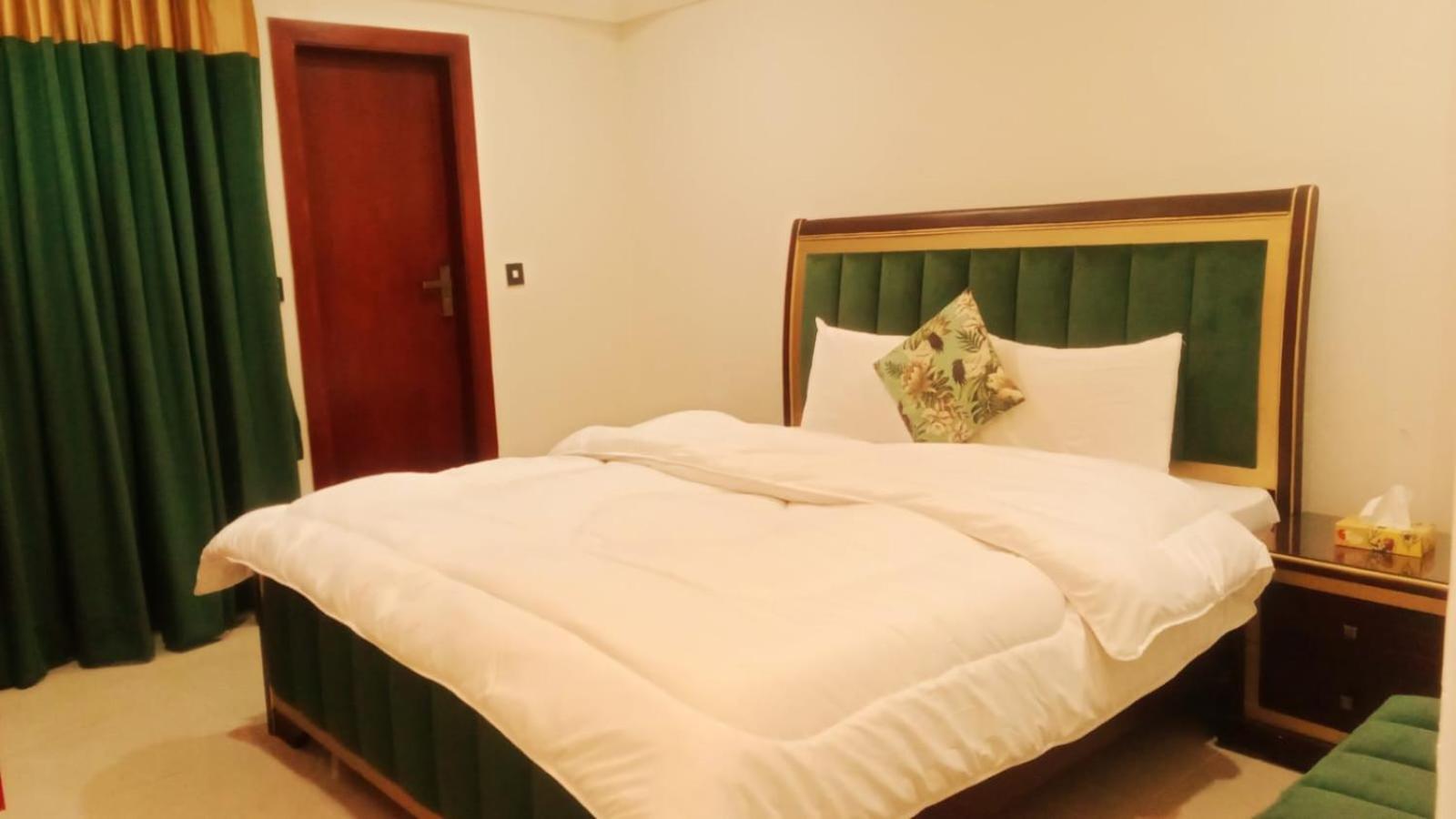 Royal Galaxy Hotel & Residence Islamabad view 2