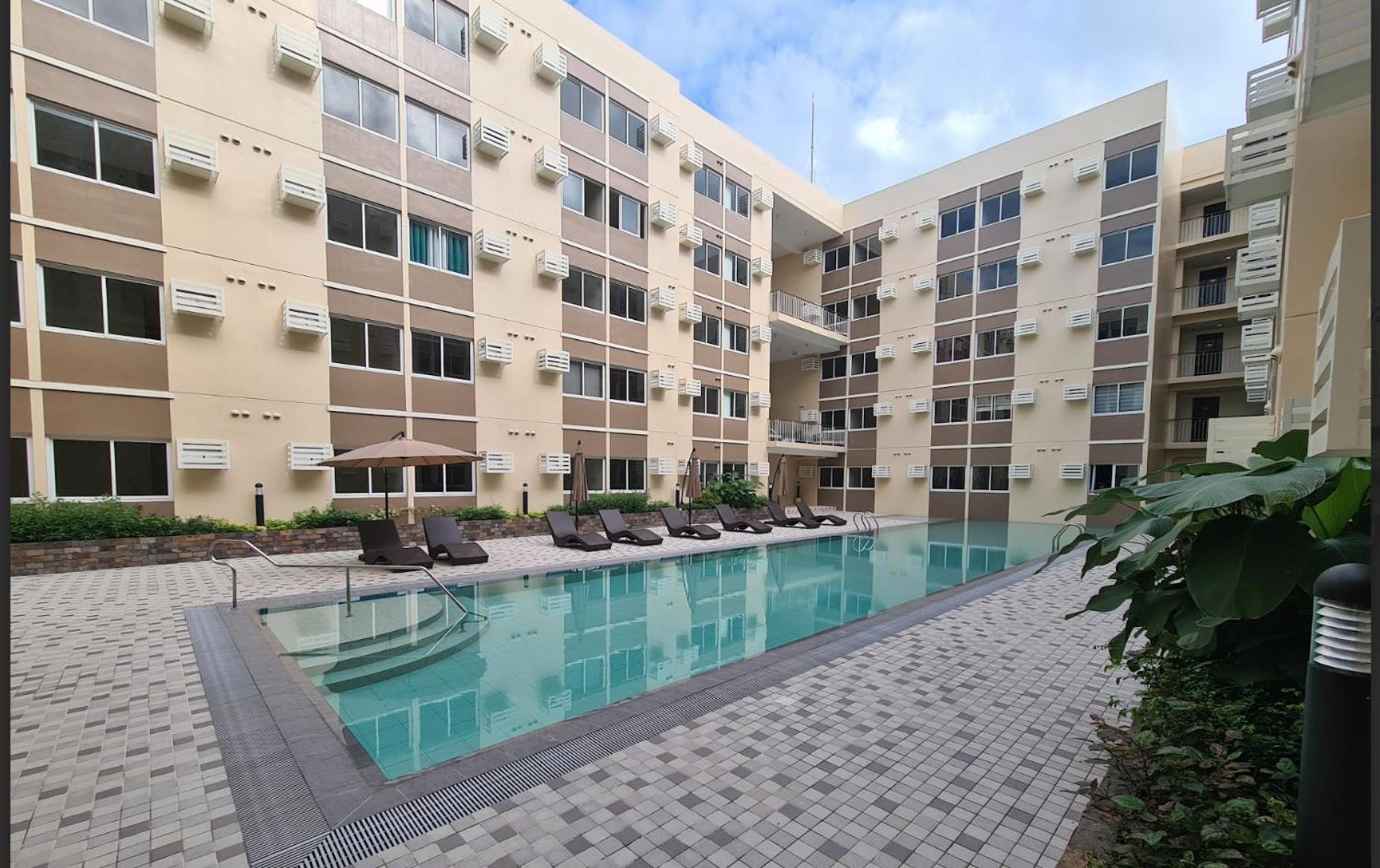 MK's Place - Cozy Studio near Nuvali, Paseo and Tagaytay view 2