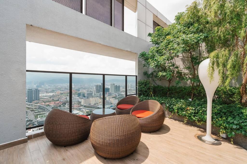 Trion KL Modern Netflix 2Bedroom 6pax