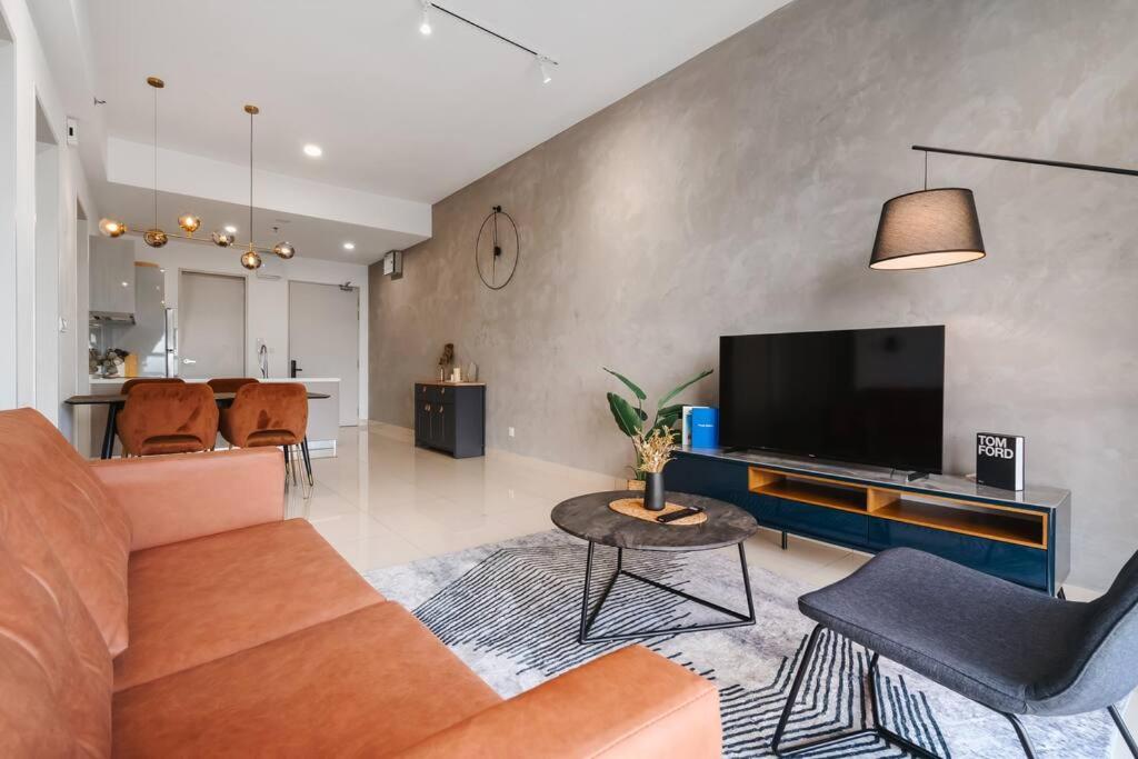 Trion KL Modern Netflix 2Bedroom 6pax