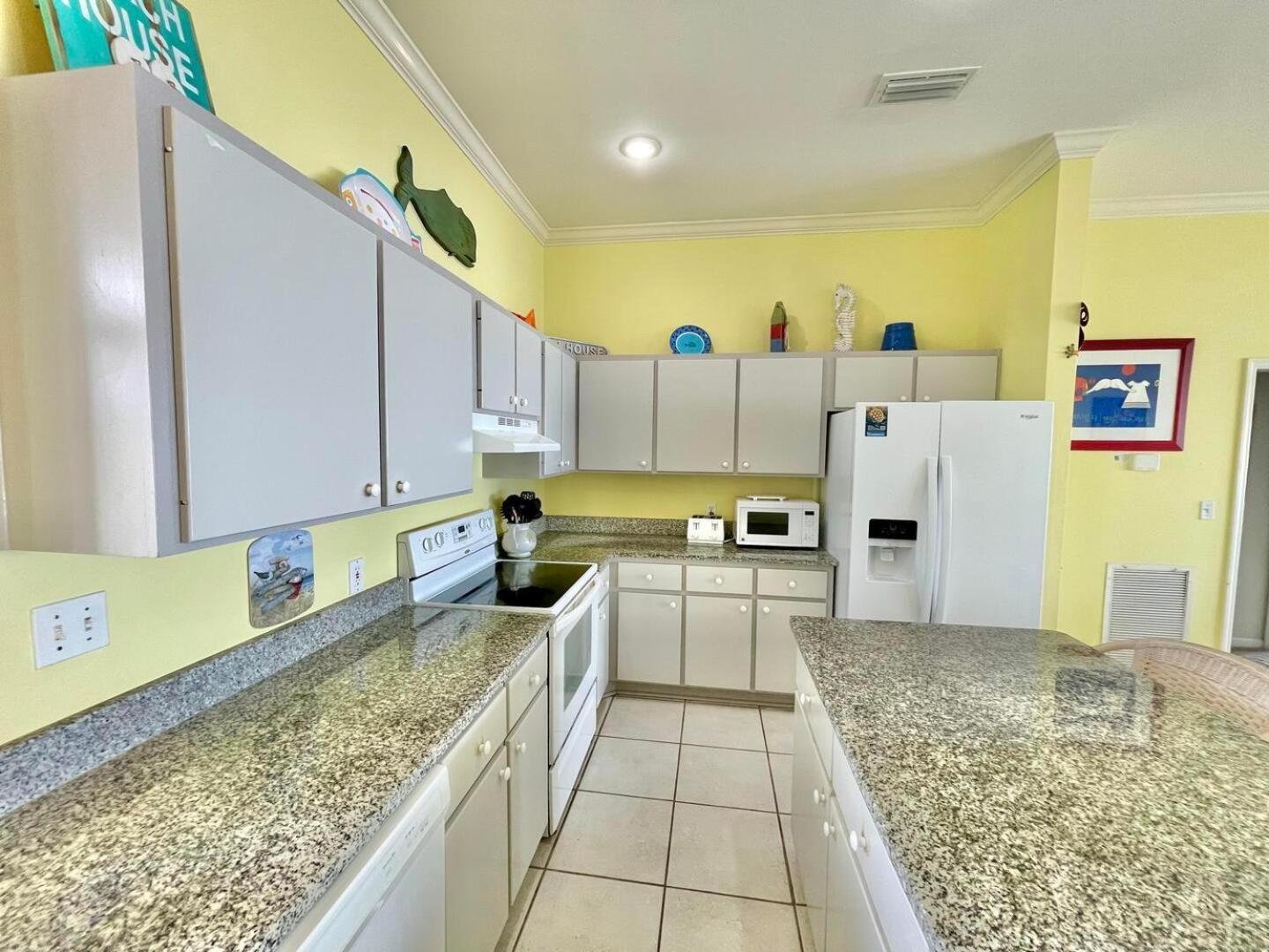 See Escape-Beachfront- East End SGI