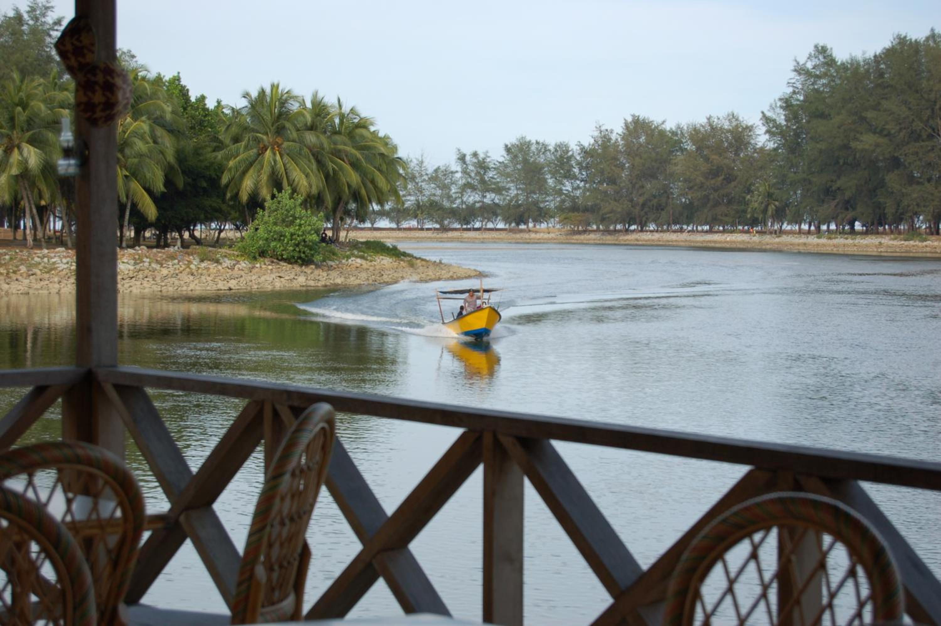 Qurata Riverside Resort photo 1