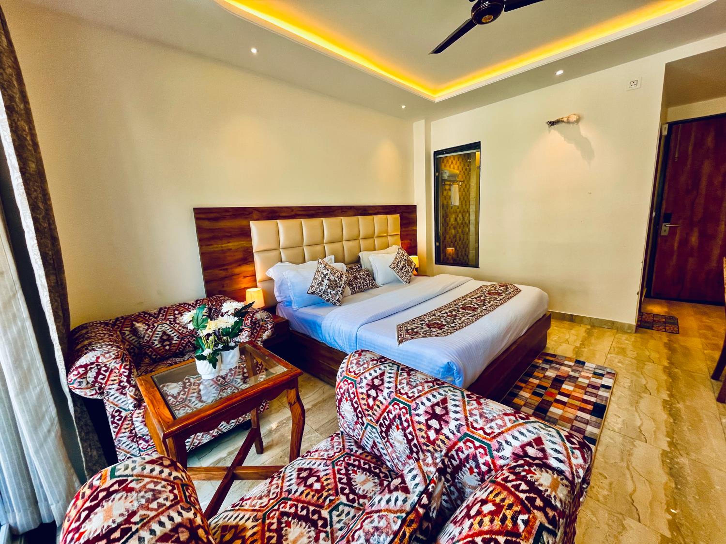Ganga Royal INN view 4