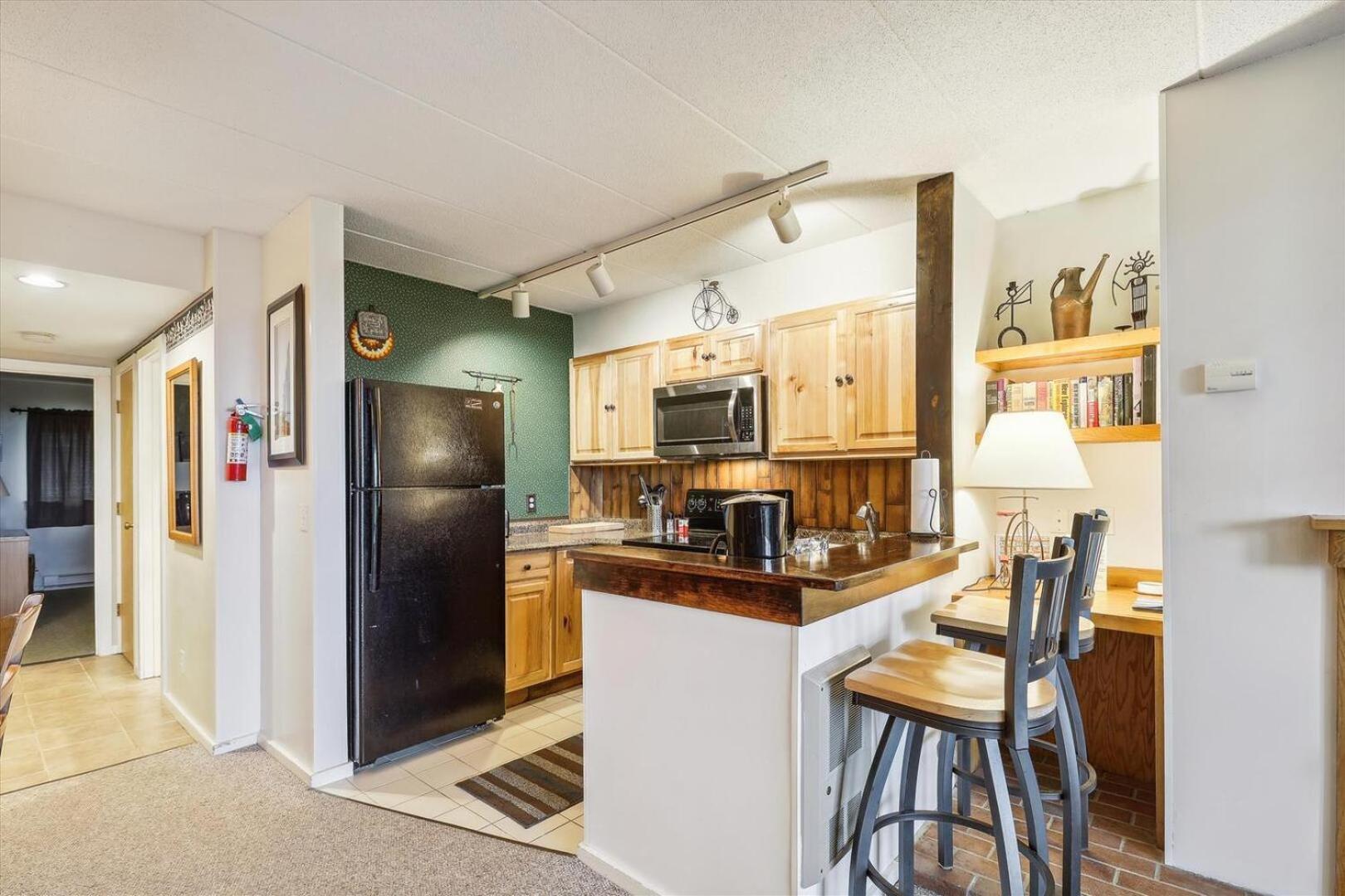 Pinnacle C12 view 3