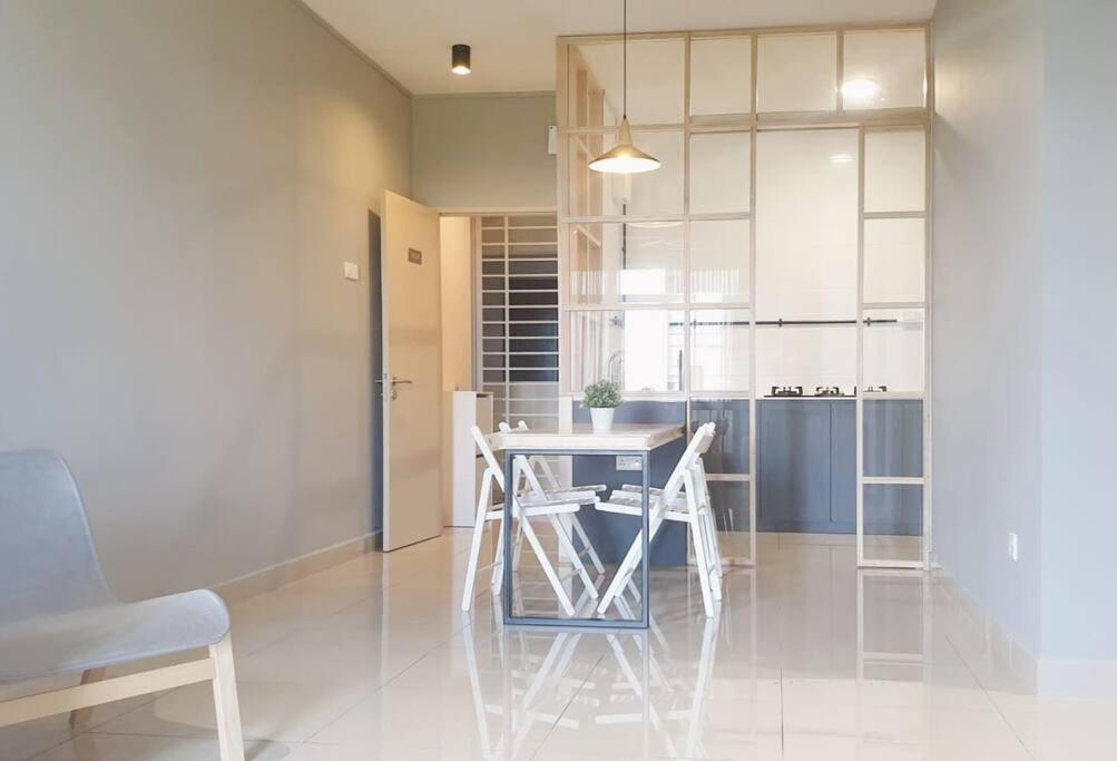 A Muji Home 3 Bedrooms 6 pax, IKEA, Austin, Eco Pld, Adda