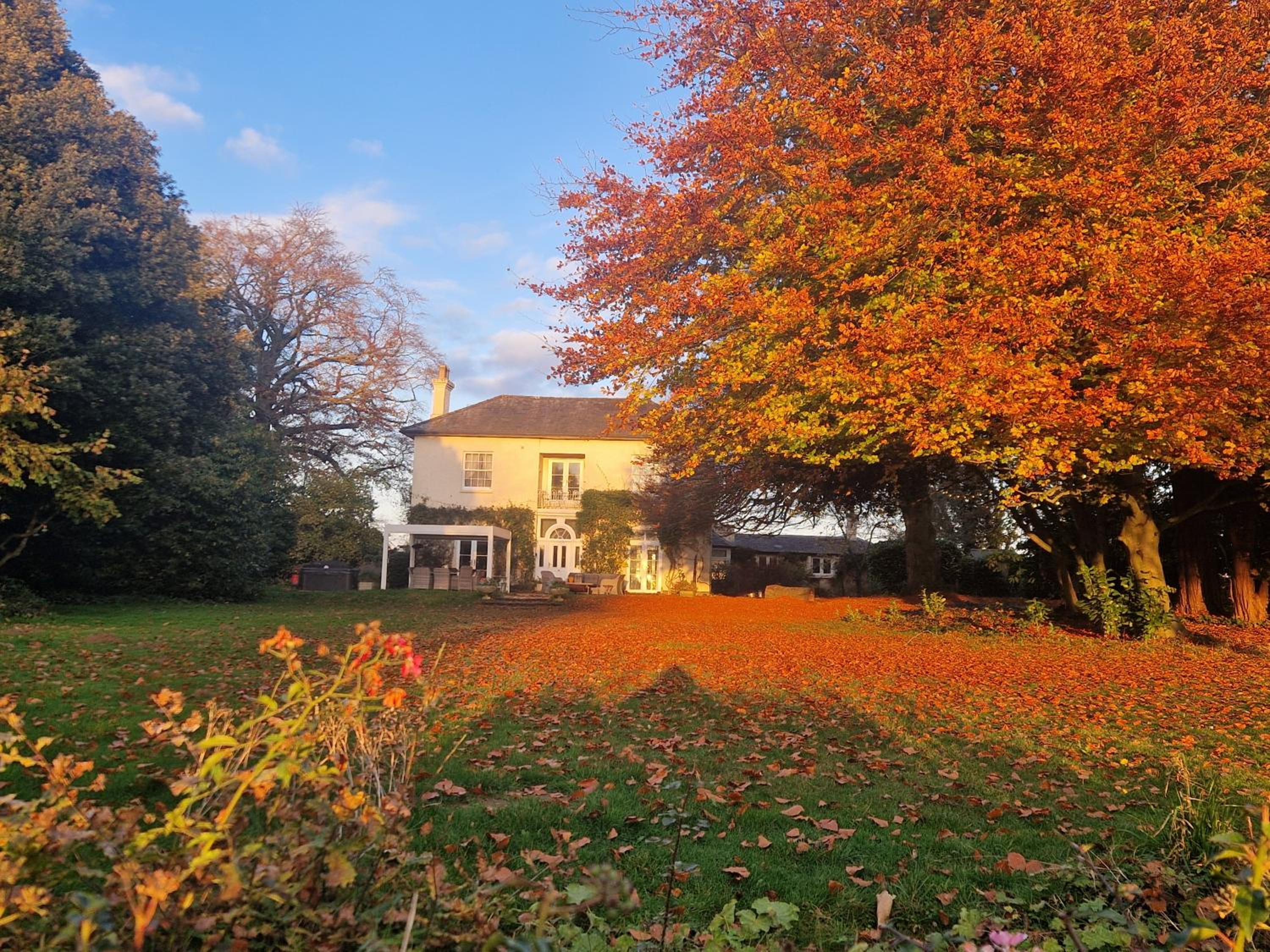 Georgian Villa Corporate and Weddings view 3