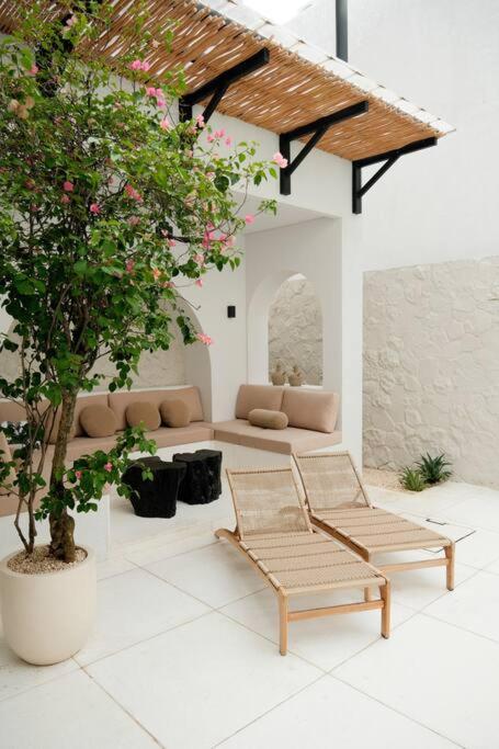 Villa Capri at Isola villas view 4