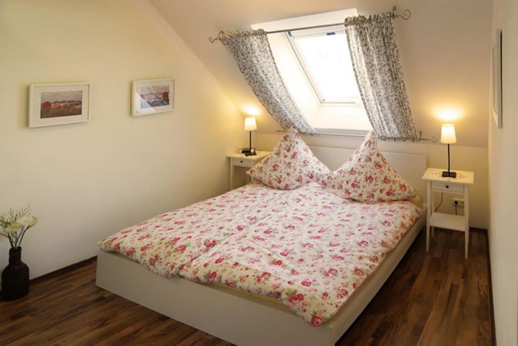 01 Sommerhus Esbjerg DHH mit Sauna und Whirlpool