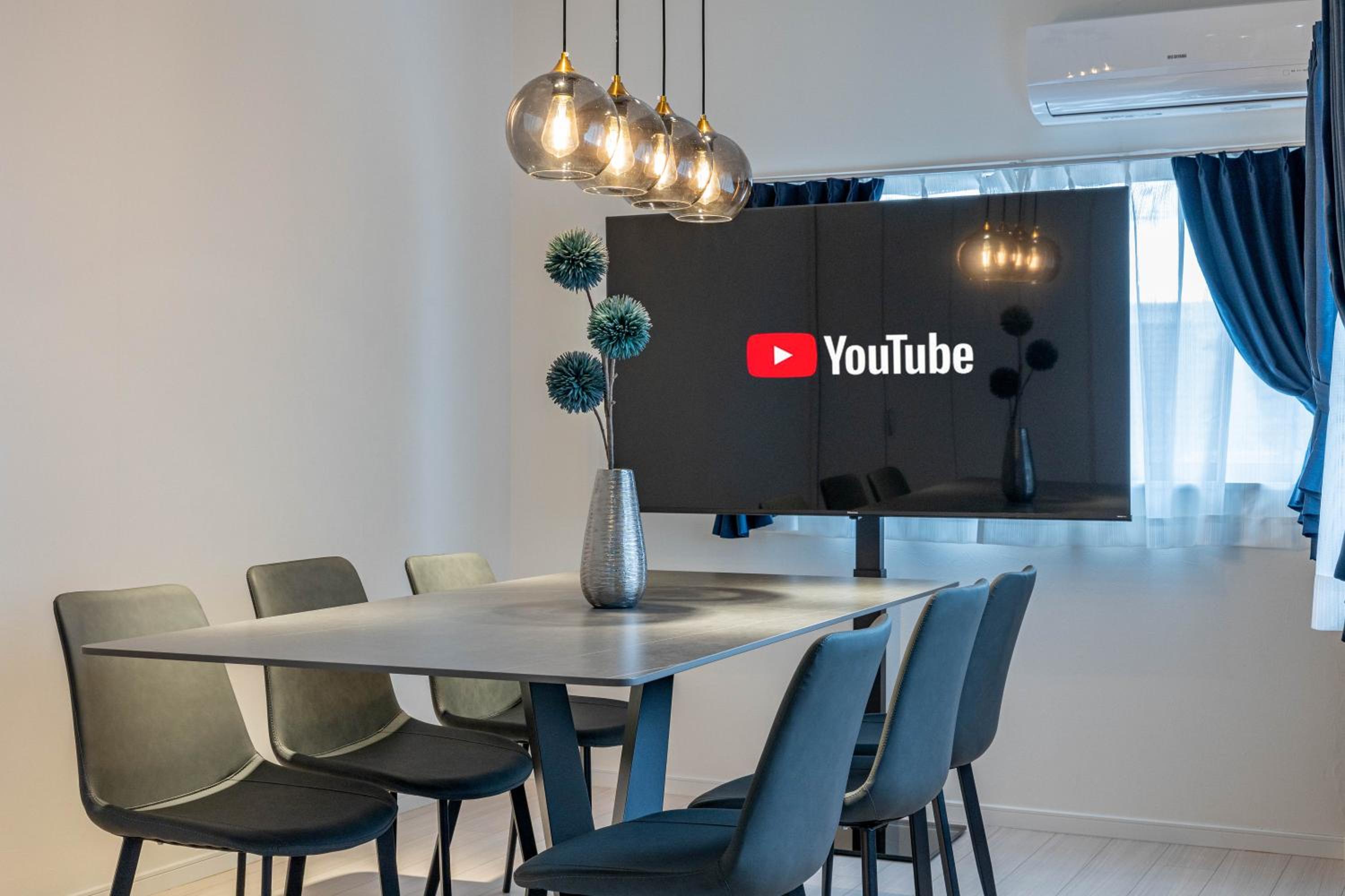 meeting & event spaces