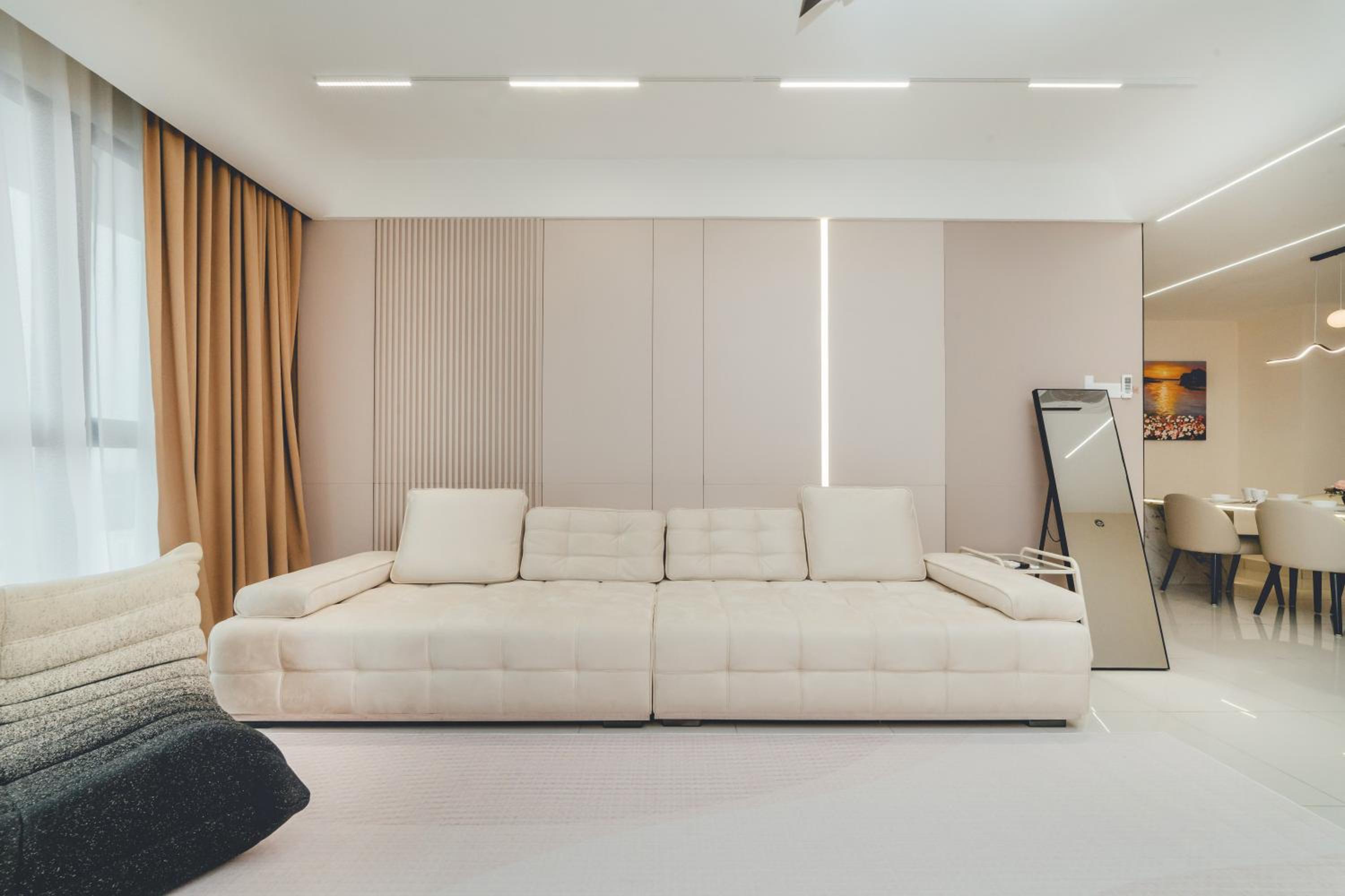 Luxurious President Family Suite 3BR8pax Mosaic Midvalley by Our Stay