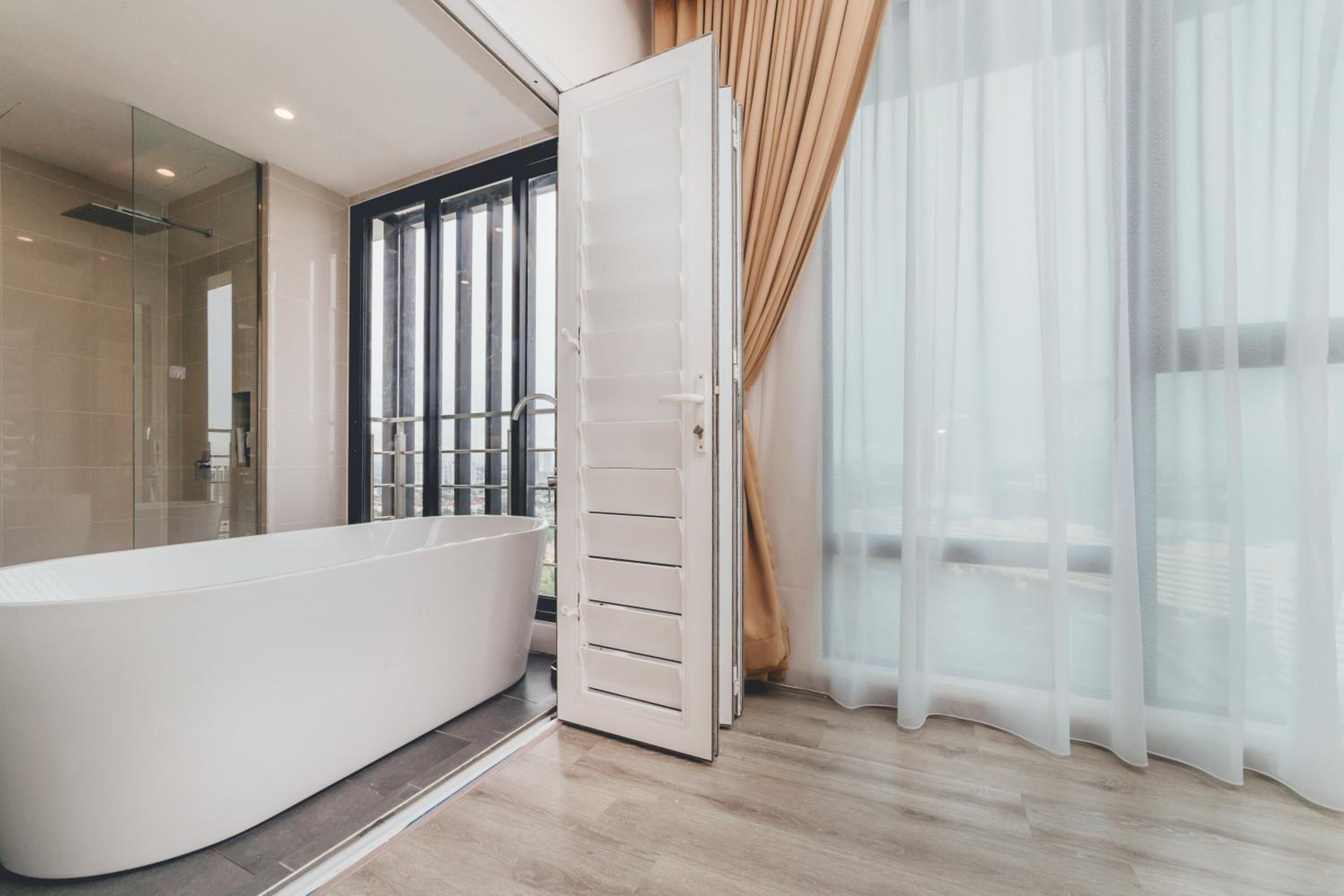 Luxurious President Family Suite 3BR8pax Mosaic Midvalley by Our Stay