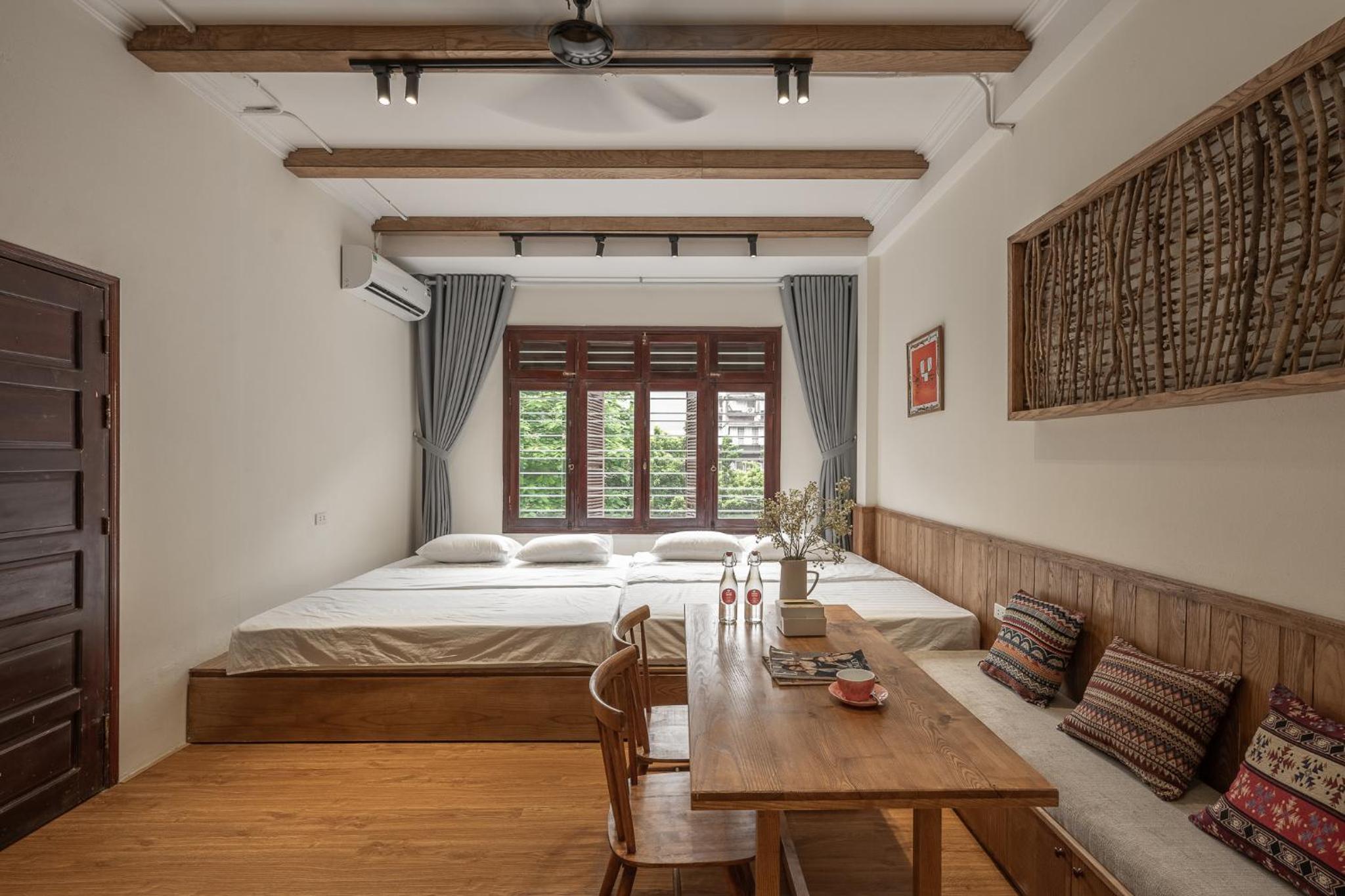 Wooden Decor House-Jacuzzi-Rooftop-Center