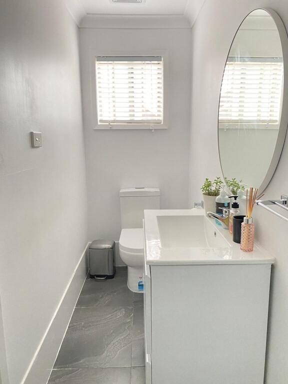 Lake Front Two Bedroom Unit Recent Reno