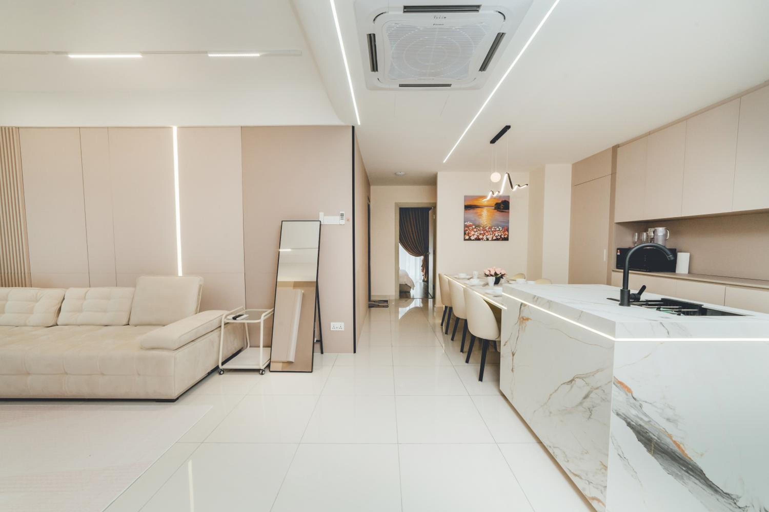 Luxurious President Family Suite 3BR8pax Mosaic Midvalley by Our Stay