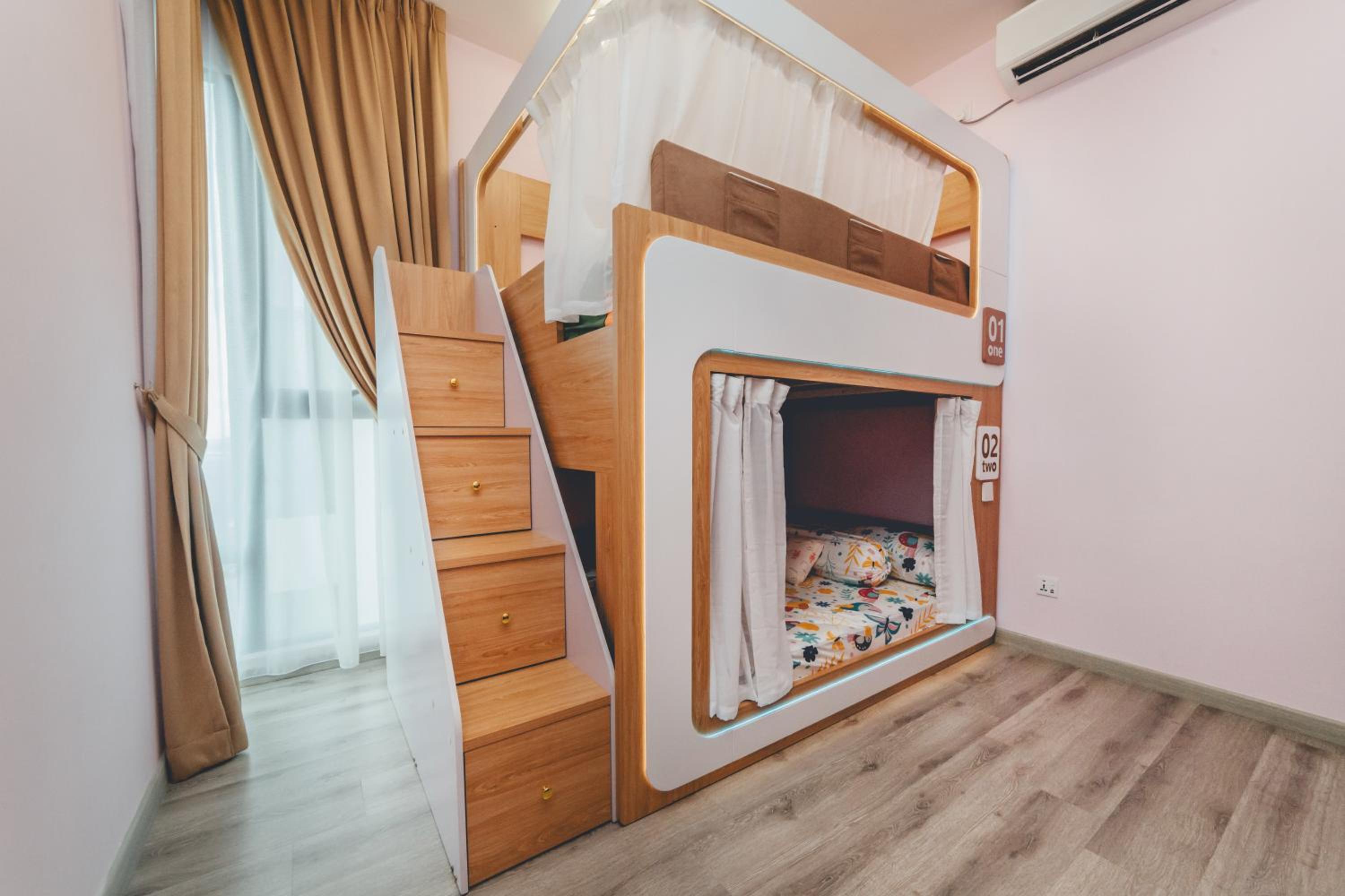 Luxurious President Family Suite 3BR8pax Mosaic Midvalley by Our Stay