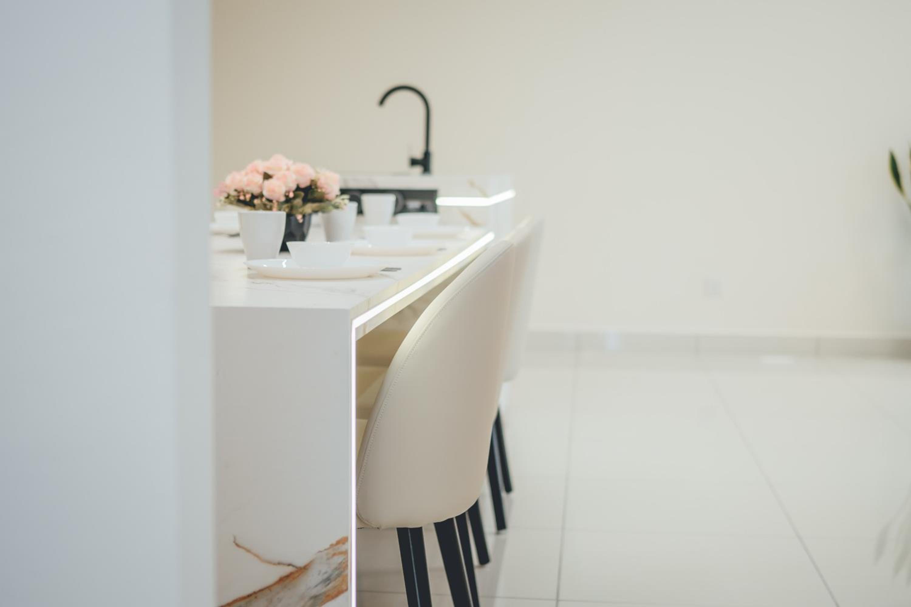 Luxurious President Family Suite 3BR8pax Mosaic Midvalley by Our Stay