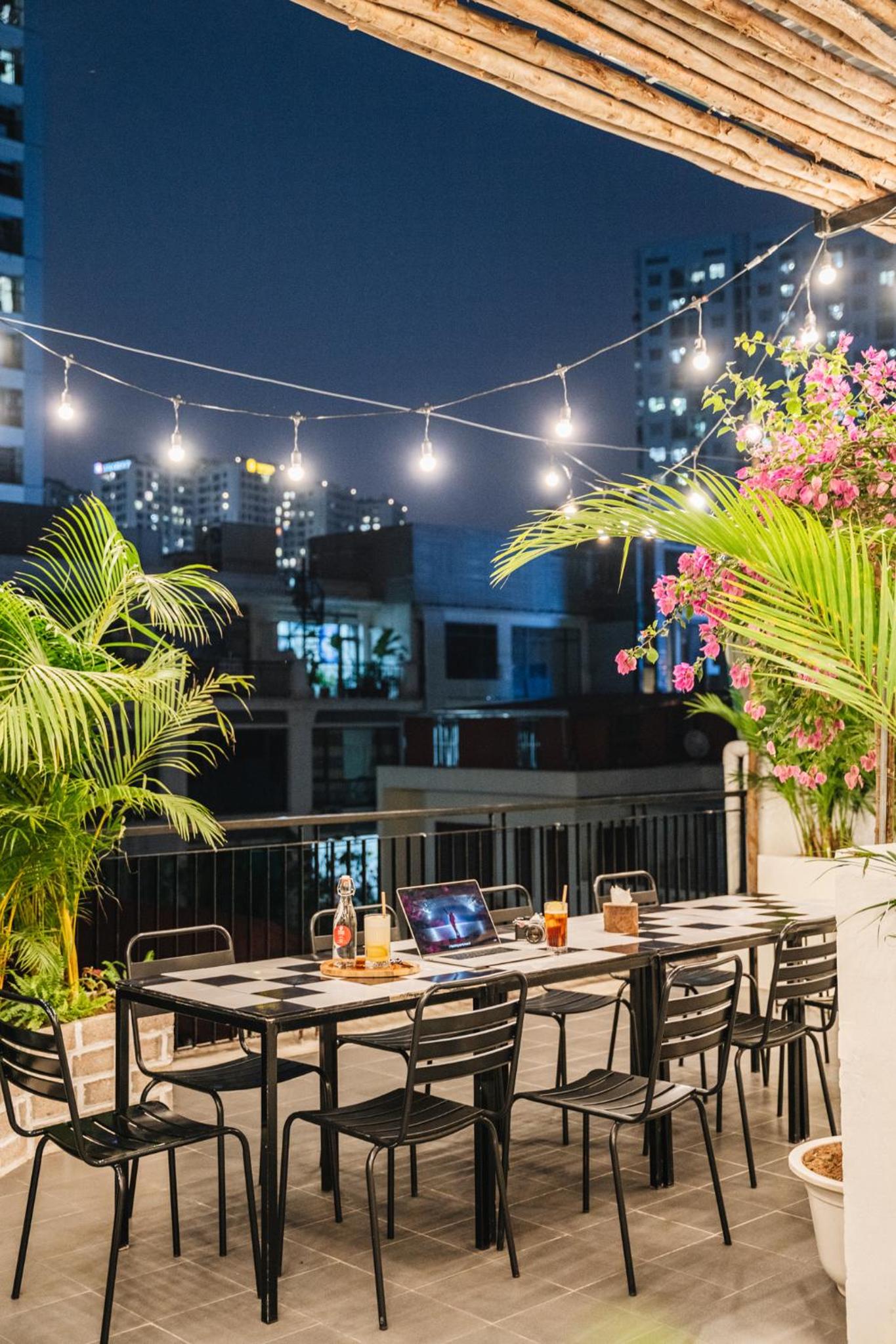 Sky Rooftop Villa-Urban Zone-BBQ-Hanoi Center