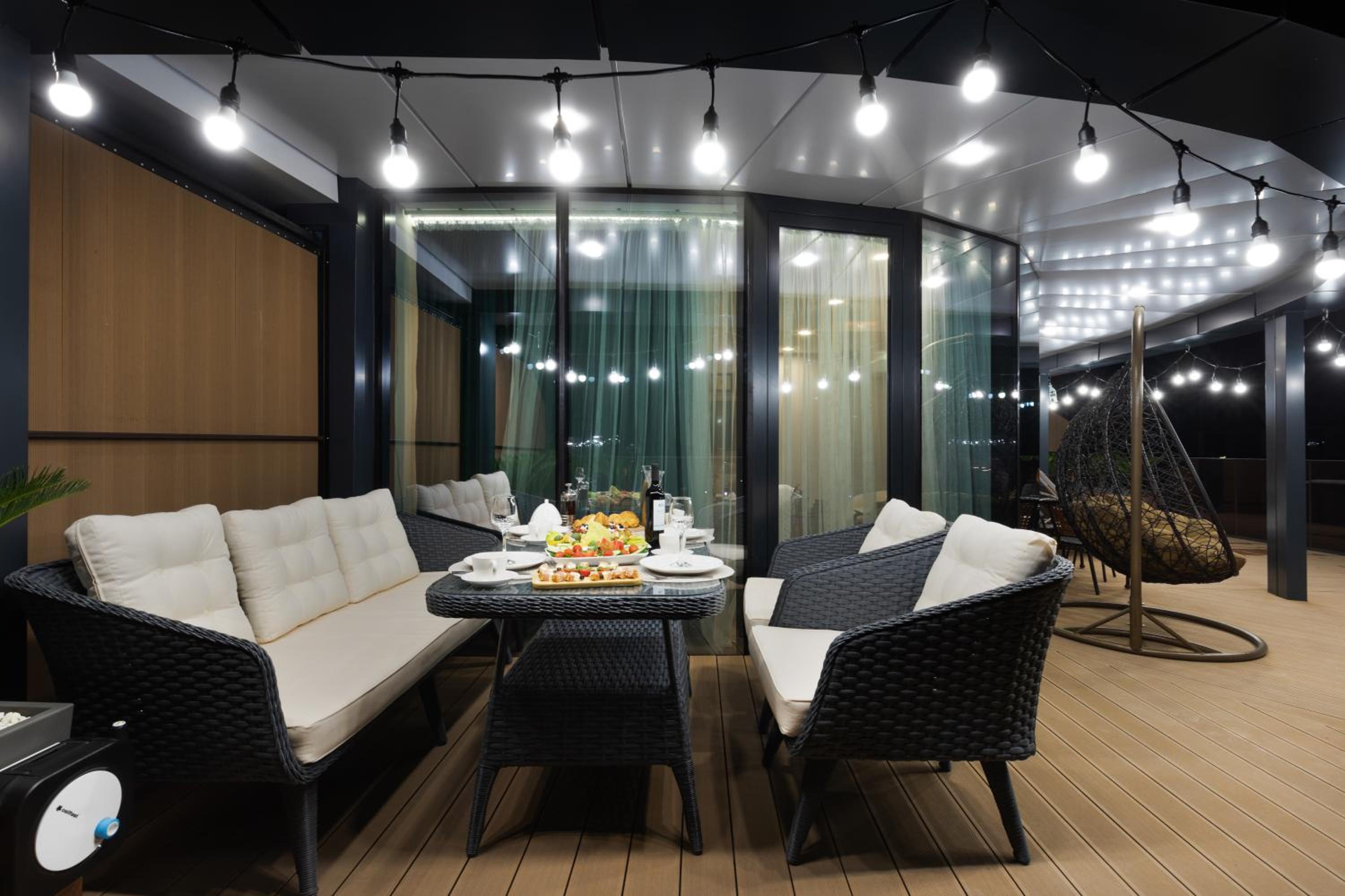 Sunshine Residence & Hotel