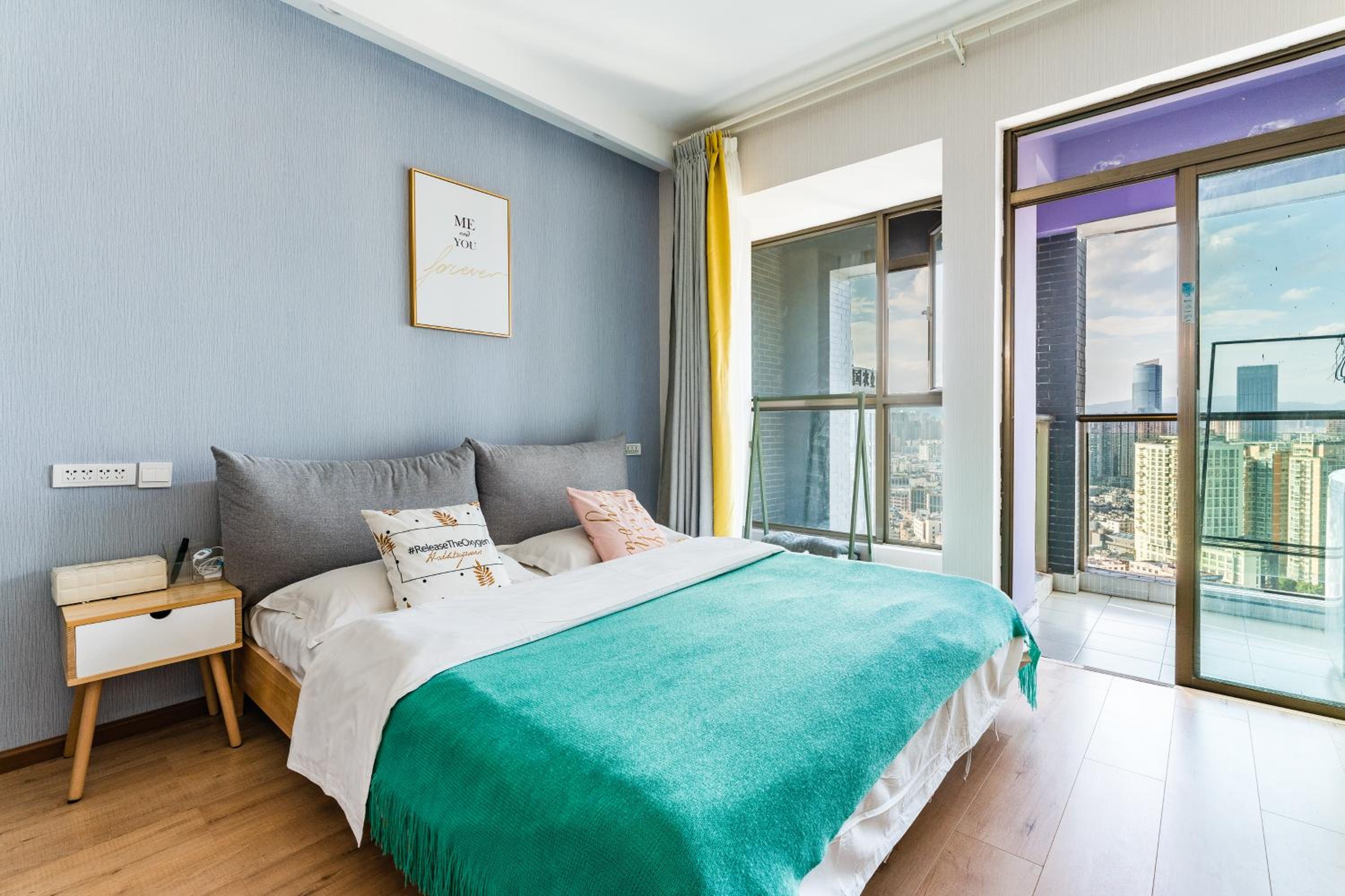 Kunming Qicaimen Shangpin Apartment