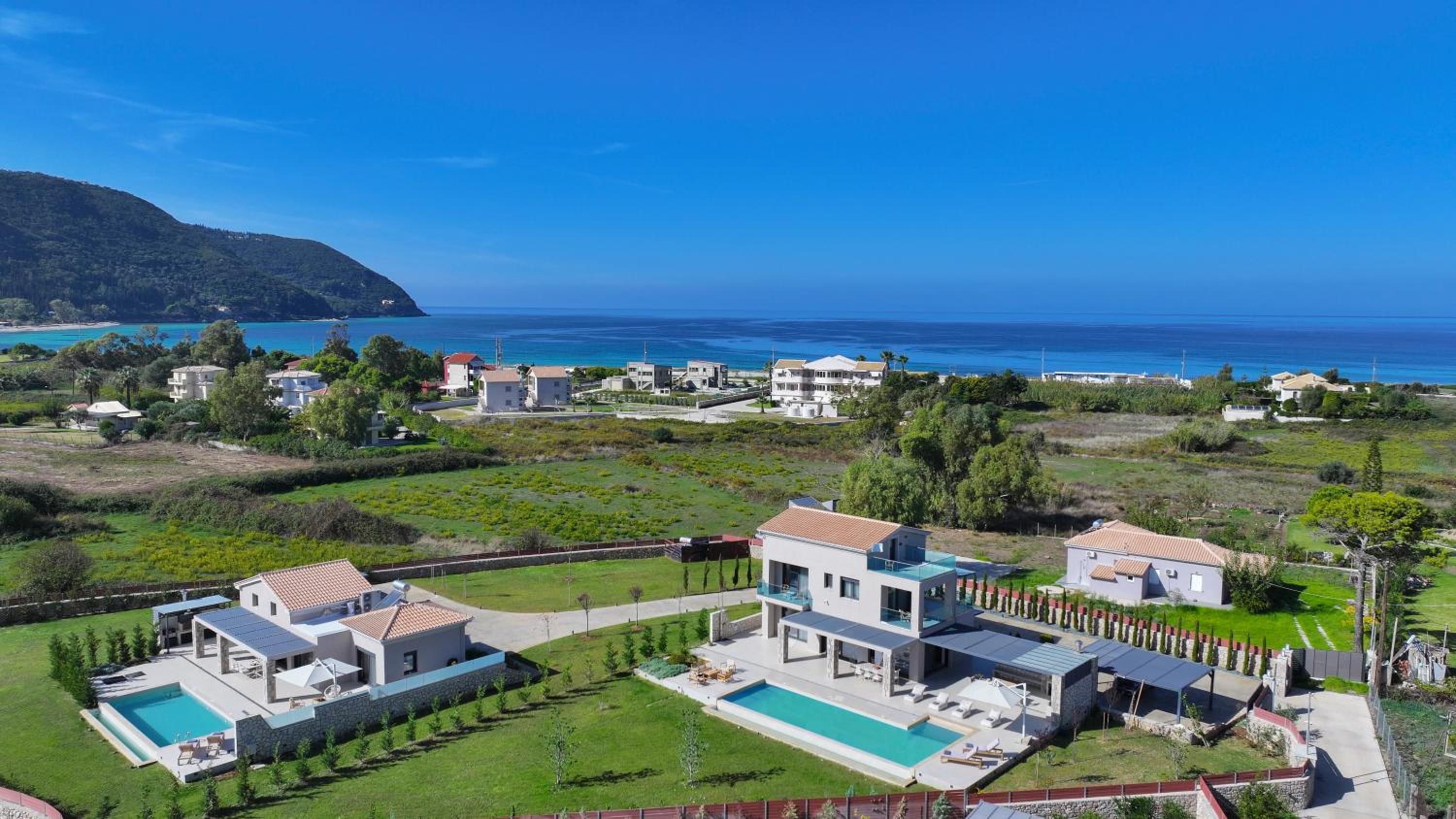 Aquamarina Villas