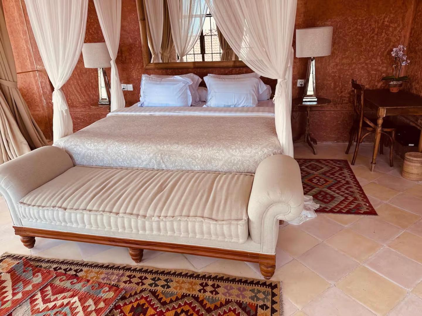 4 Bedrooms Villa by Toraja Bambu at Uluwatu Seaview 25 mts Pool view 4