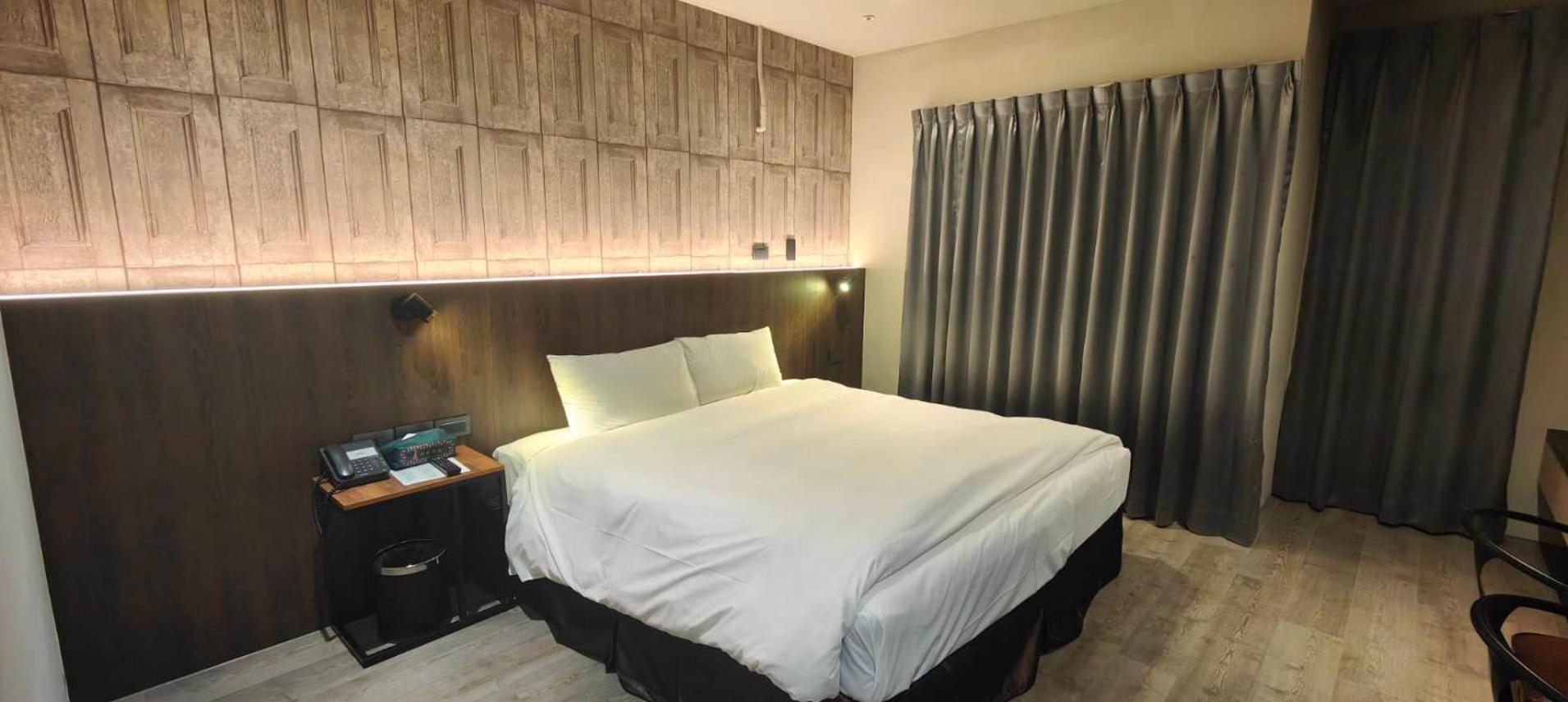 Saint Hostel