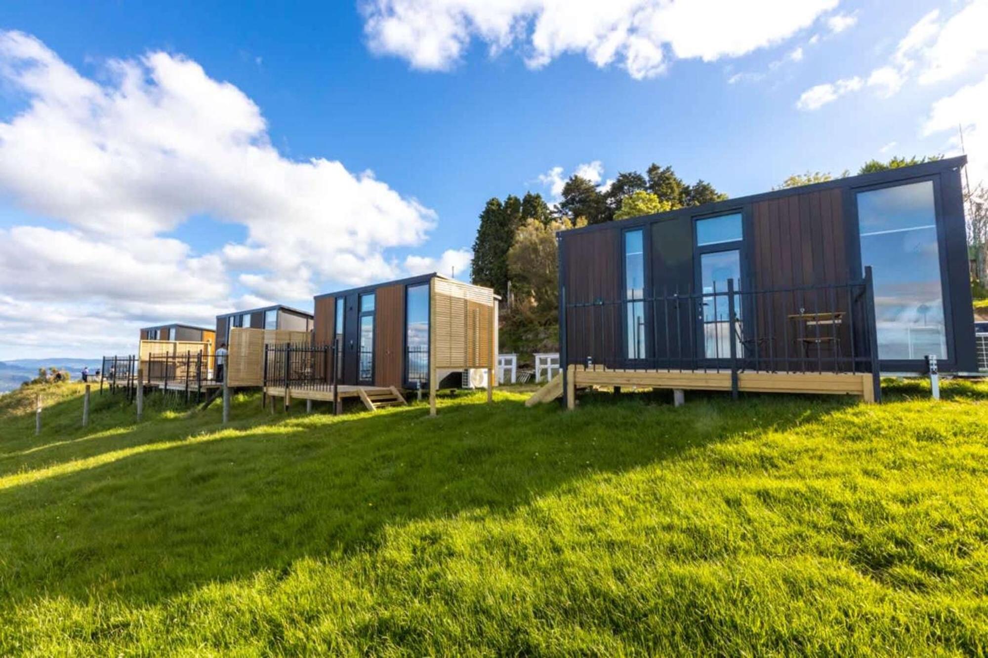 Aorangi Peak Cabins 4 by Tiny Away view 2