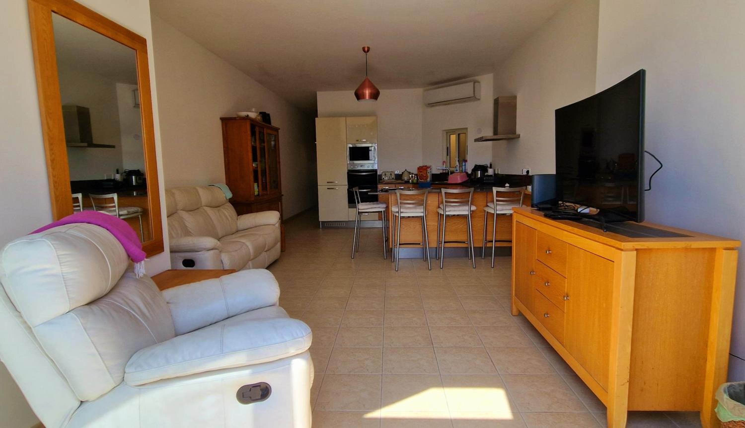 2 Bedroom Holiday Penthouse, AC view 2