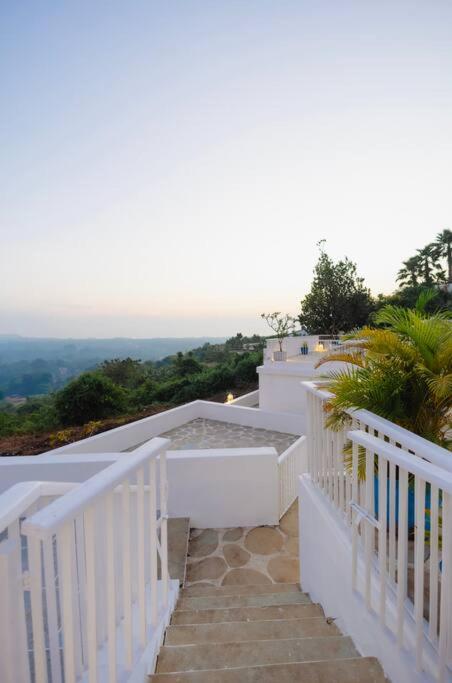 CASA SINGH by Akama Homes- Yuvraj Singh's Villa view 3