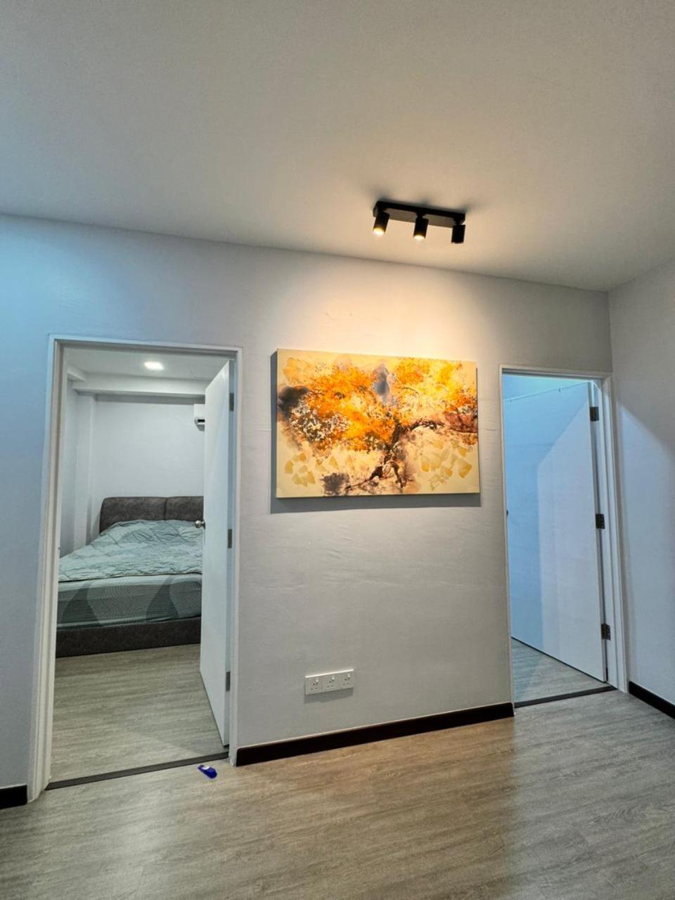 3R2B Corner Balcony High Floor View StayCation Manhattan Metrocity Apartment Kuching Free 1CPark photo 4