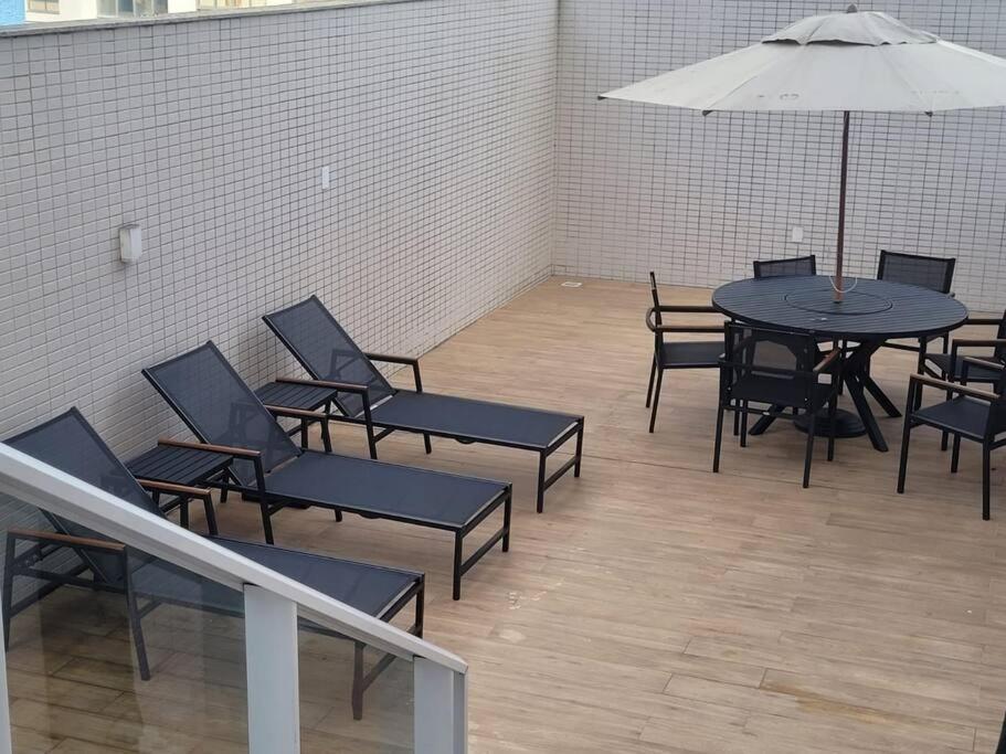Apto com piscina exclusiva, 4 suítes na Barra Sul Balneário Camboriú