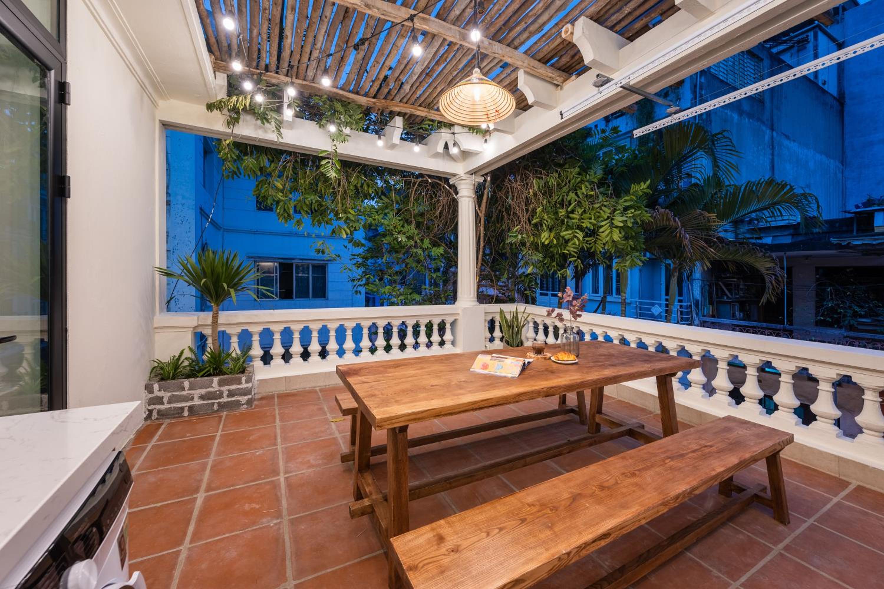 balance & terrace