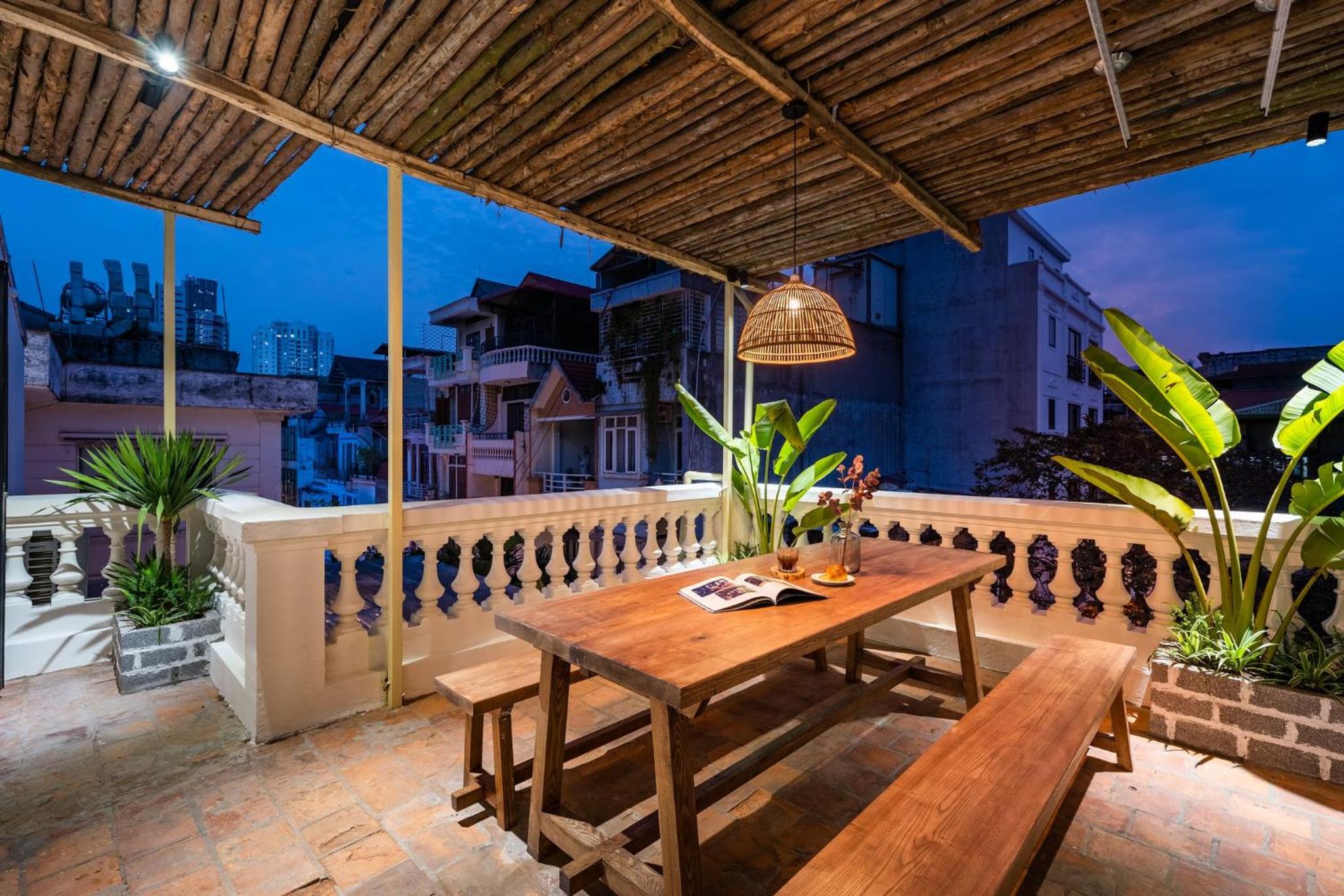 balance & terrace