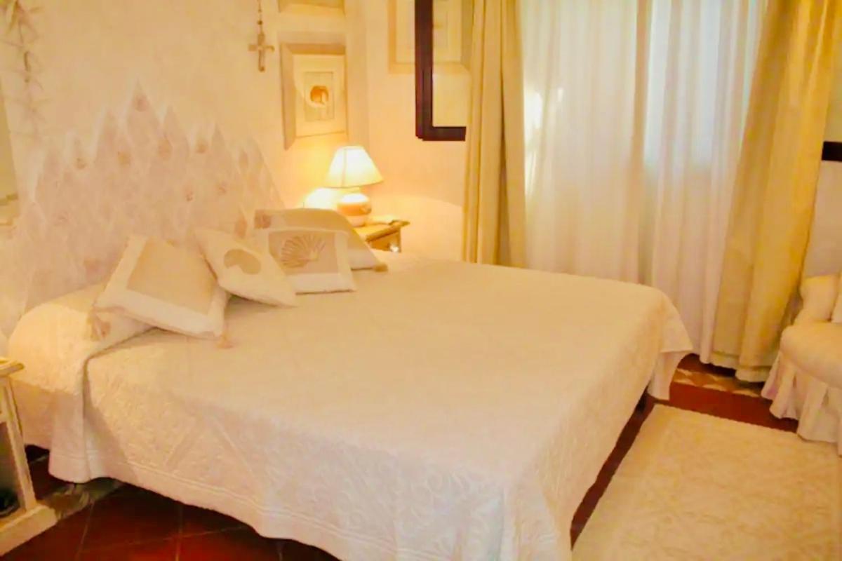 Sunset One CDL - Sea View Apartment on the First Floor with Private Beach