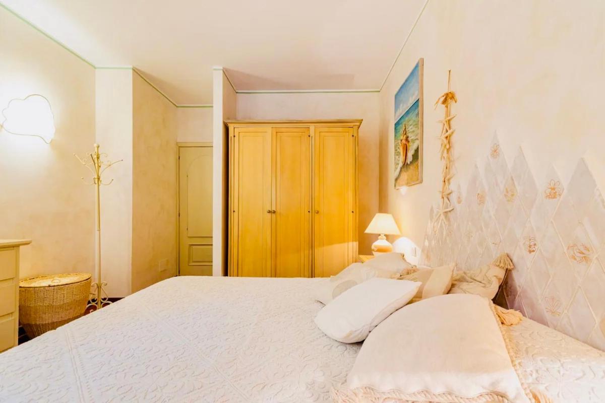 Sunset One CDL - Sea View Apartment on the First Floor with Private Beach