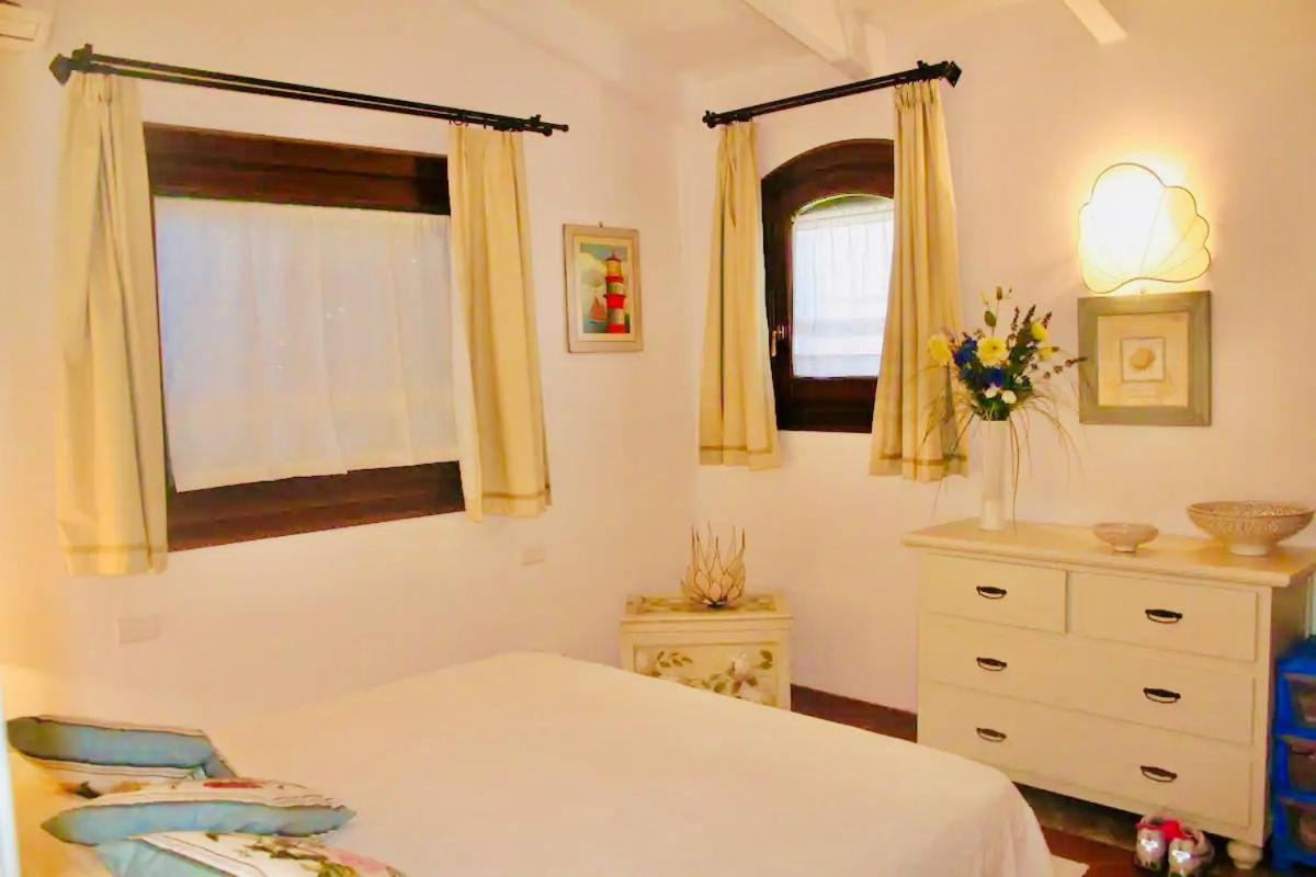 Sunset One CDL - Sea View Apartment on the First Floor with Private Beach