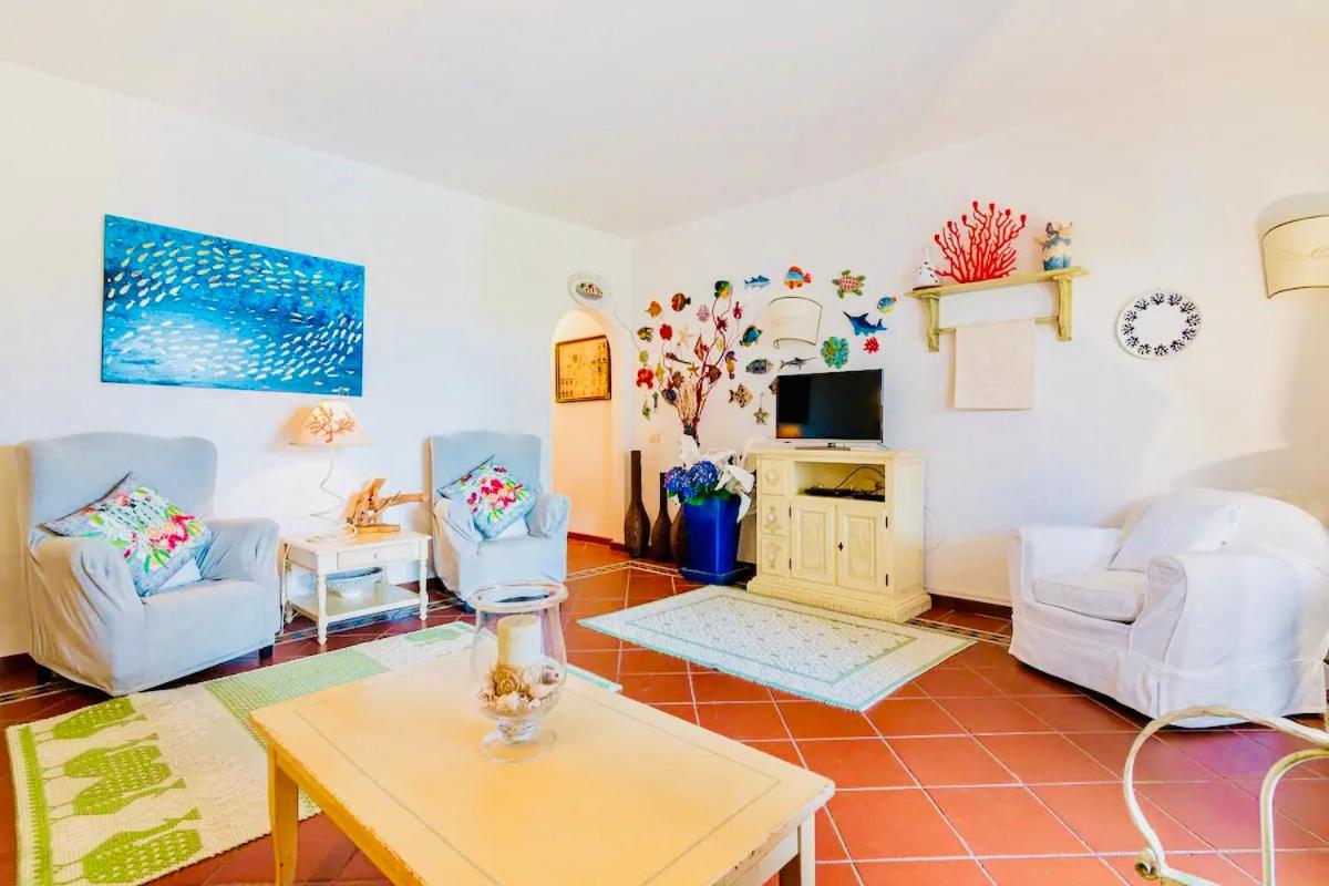 Sunset One CDL - Sea View Apartment on the First Floor with Private Beach