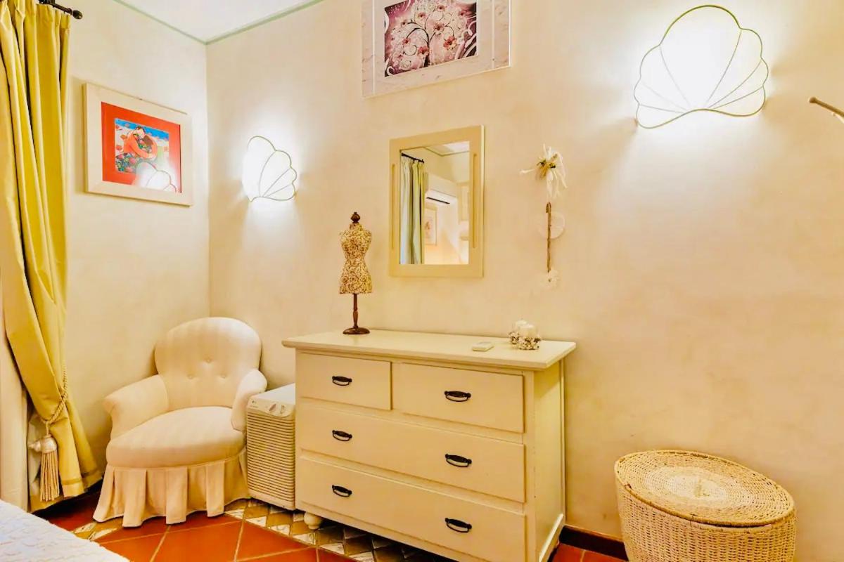 Sunset One CDL - Sea View Apartment on the First Floor with Private Beach