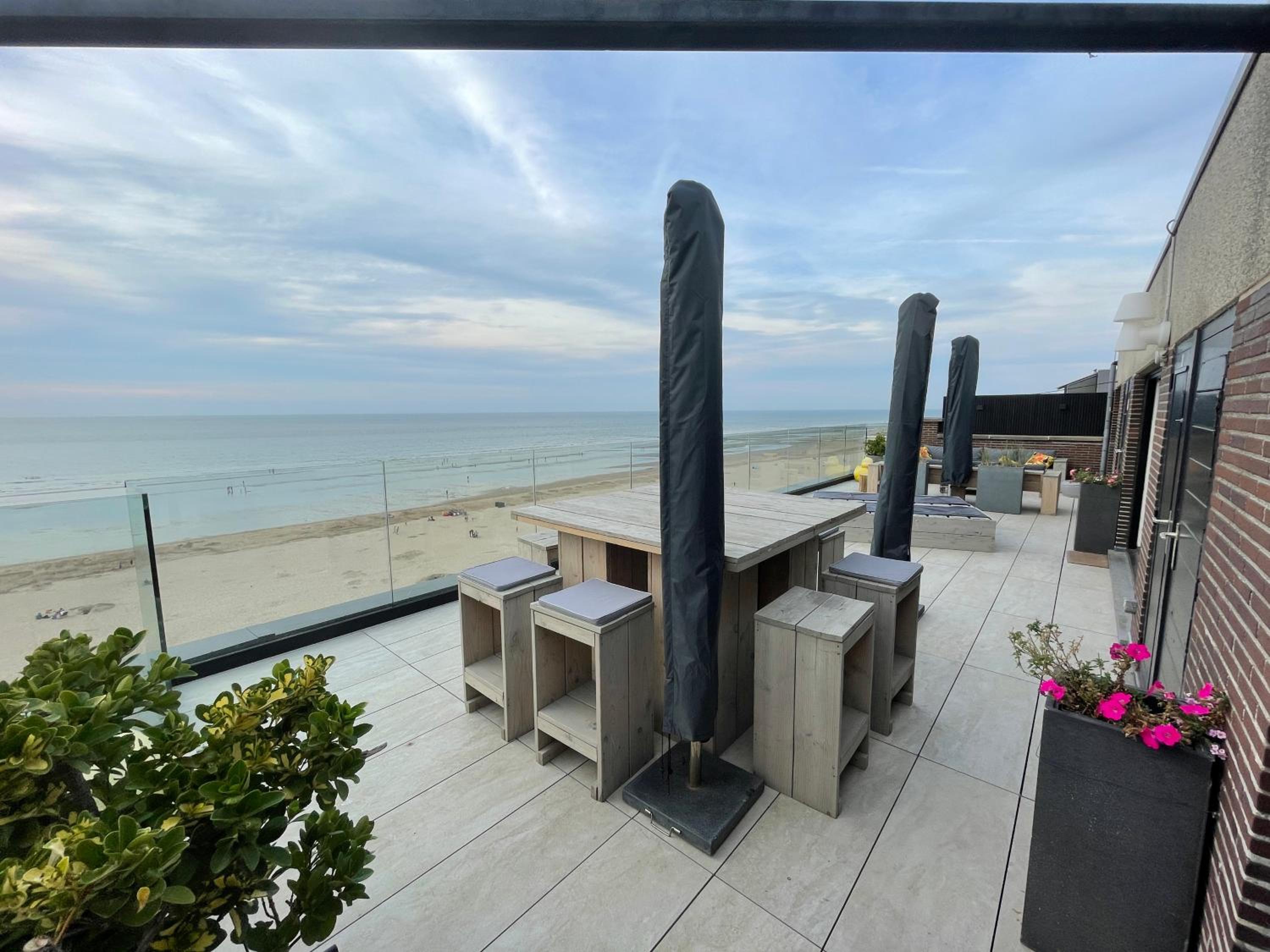 Cadiz penthouse - uniek 5 sterren appartement met grote terrassen en fantastisch zeezicht
