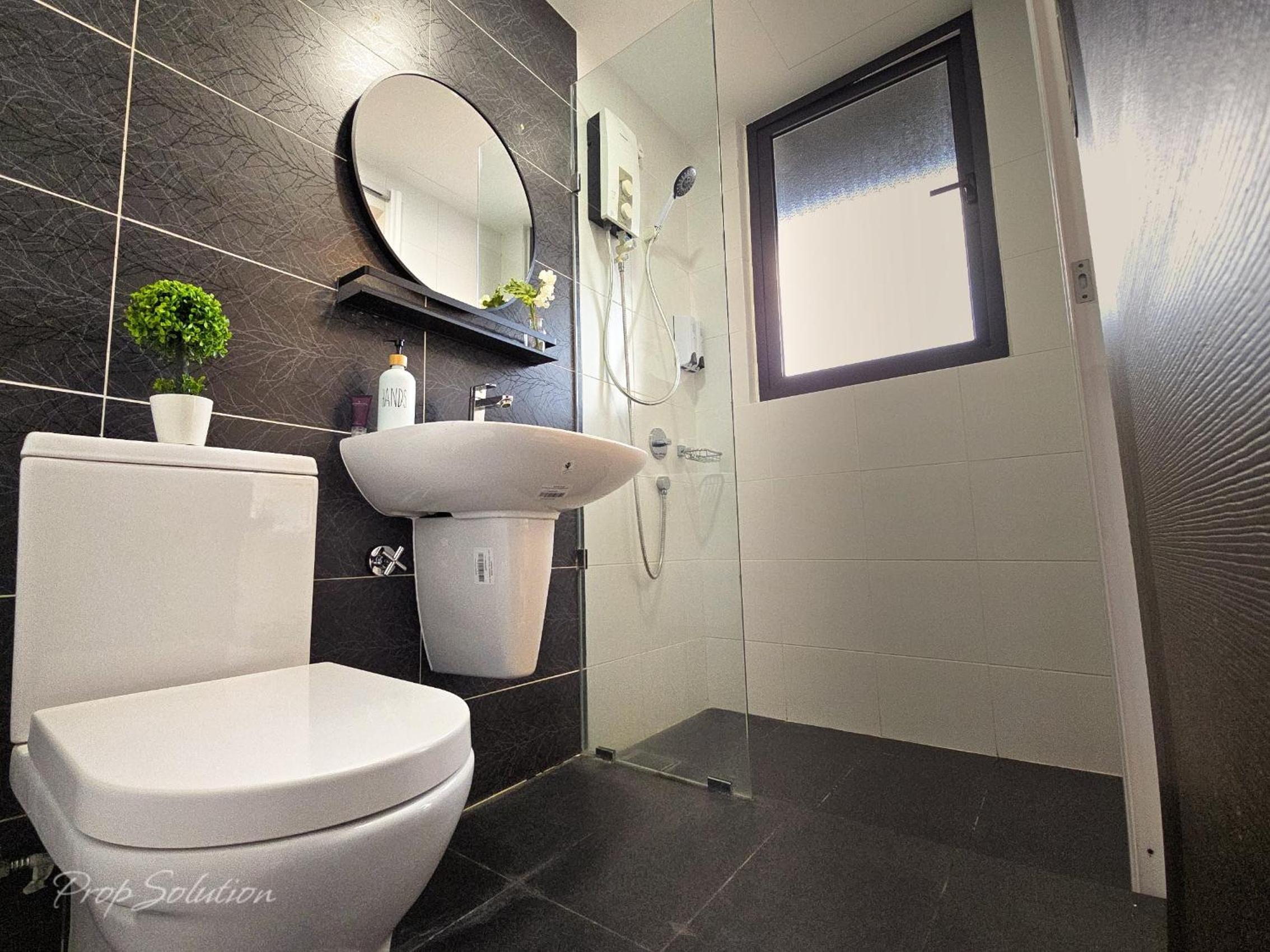 Loft Suite Seaview 2BR JB CIQ 7Pax