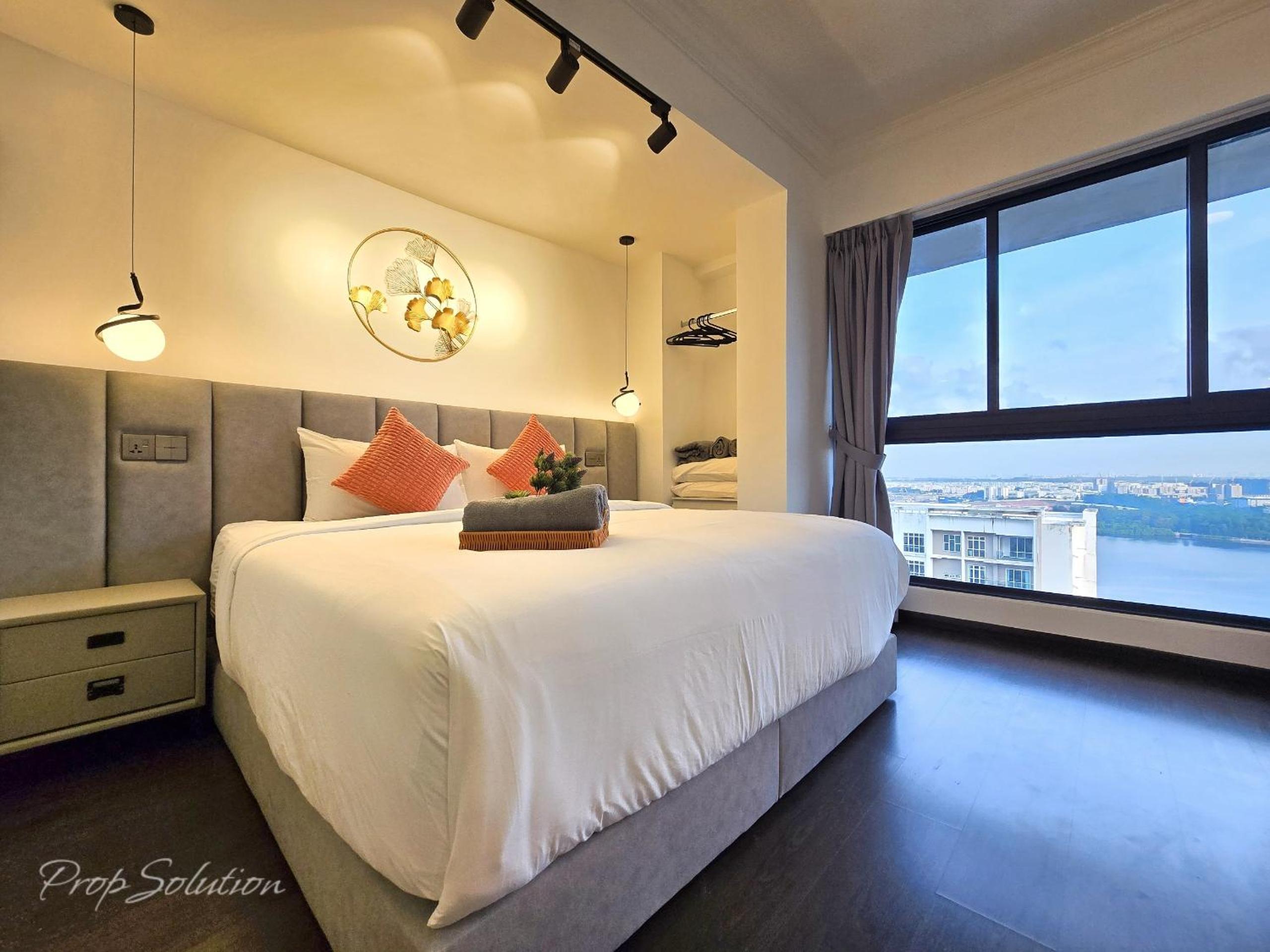 Loft Suite Seaview 2BR JB CIQ 7Pax