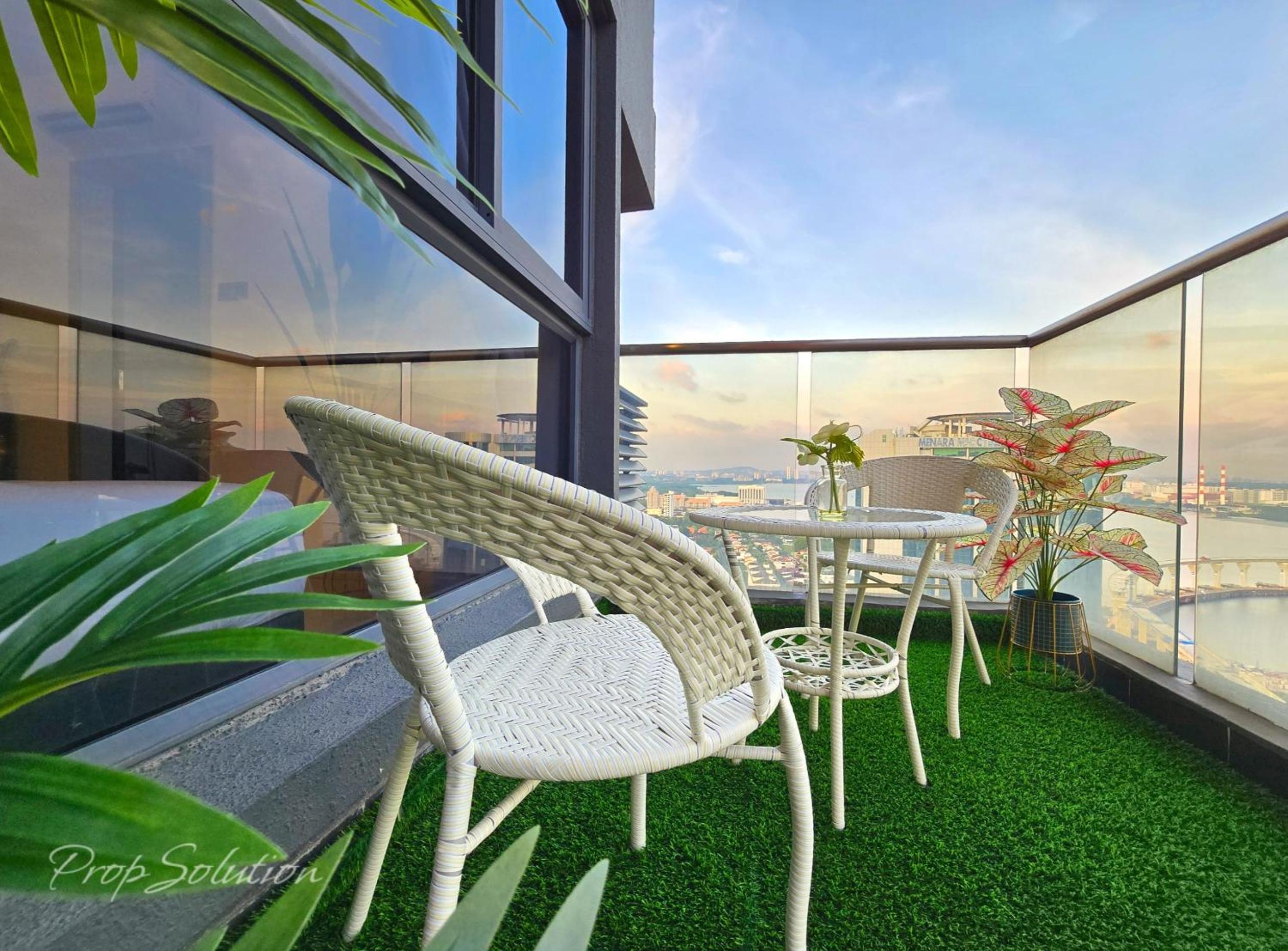 Loft Suite Seaview 2BR JB CIQ 7Pax