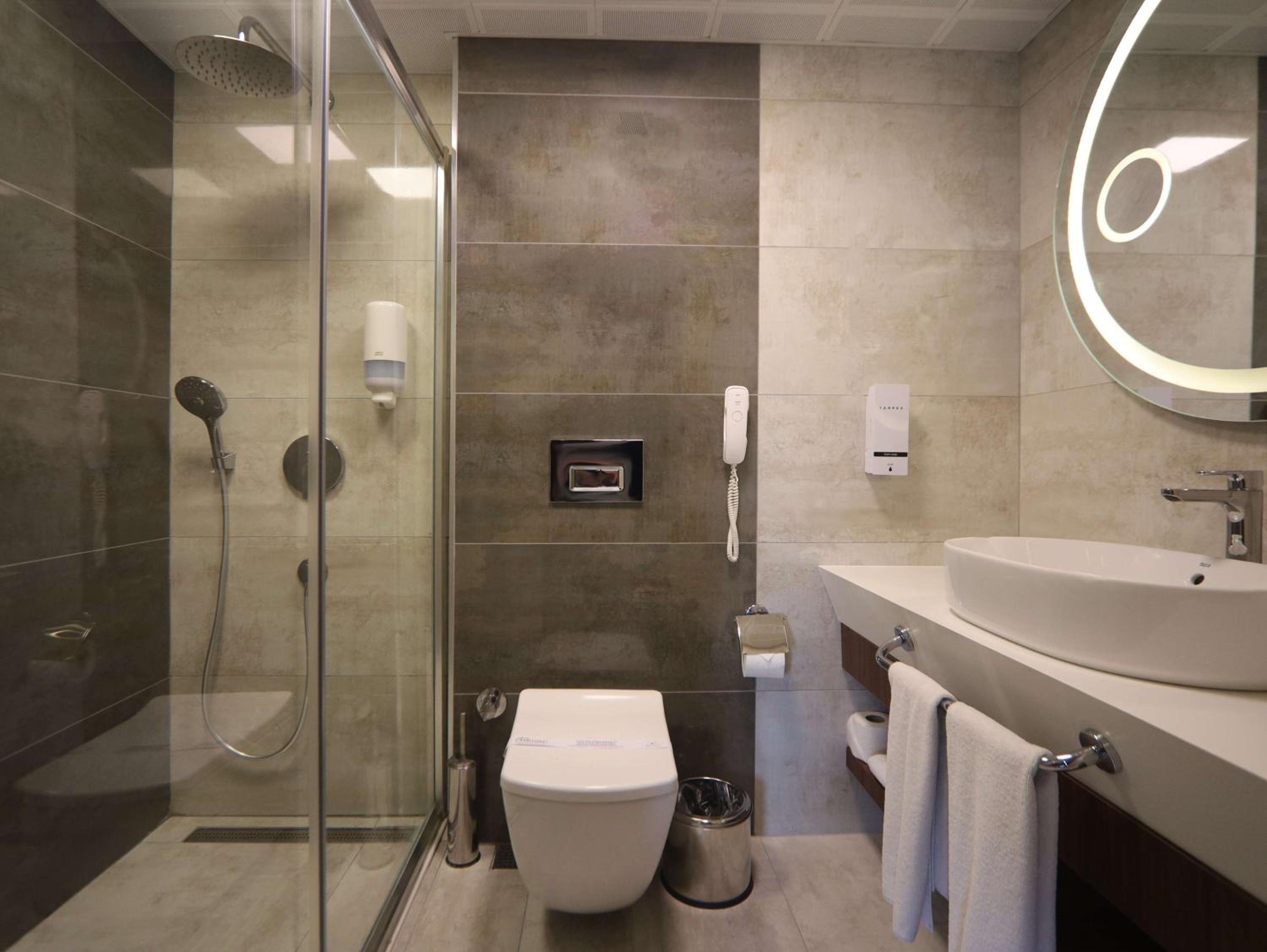 Best Western Plus Khan Hotel - Image 55