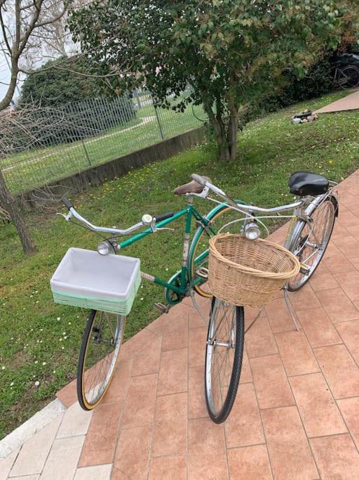 CasaOlivier appartamento con giardino e biciclette