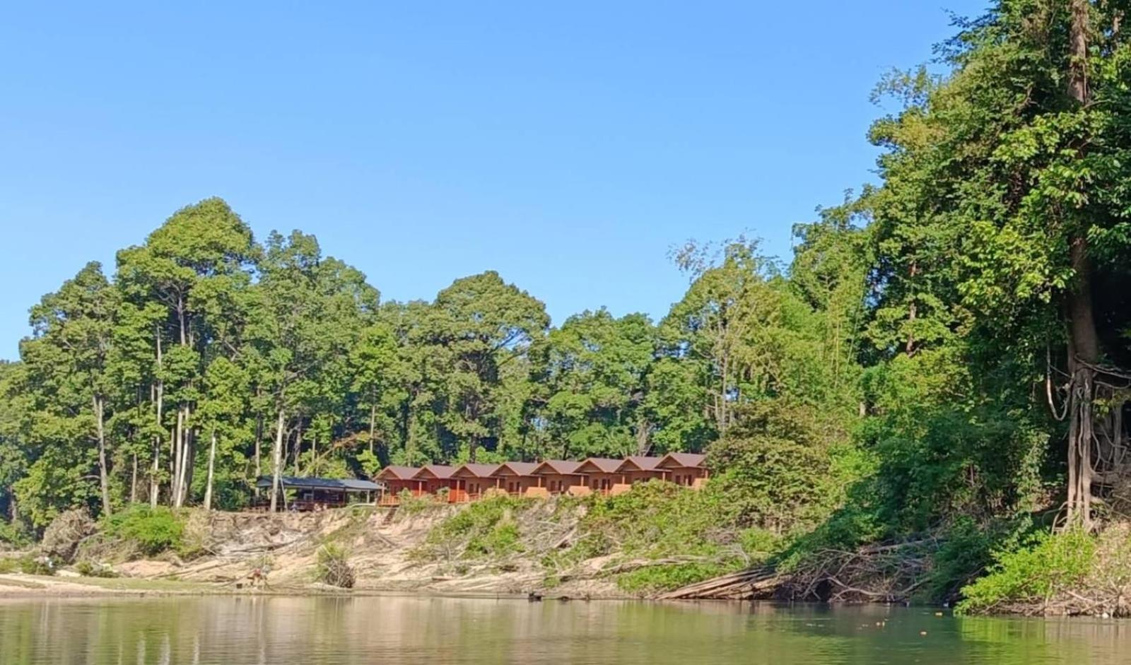 Konglor Cave Resort-Riverside Restaurant